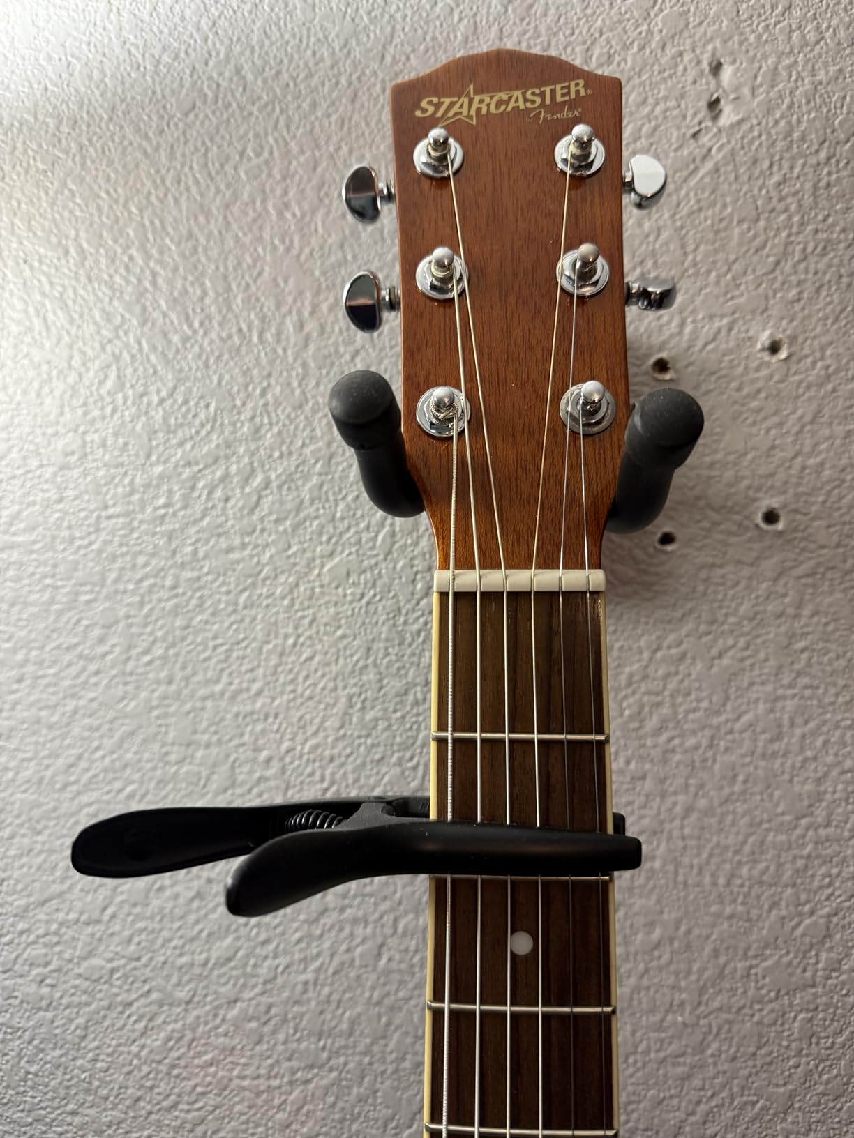 Ernie Ball Axis Dual Radius Capo, Black Satin (P09600) customer photo 2