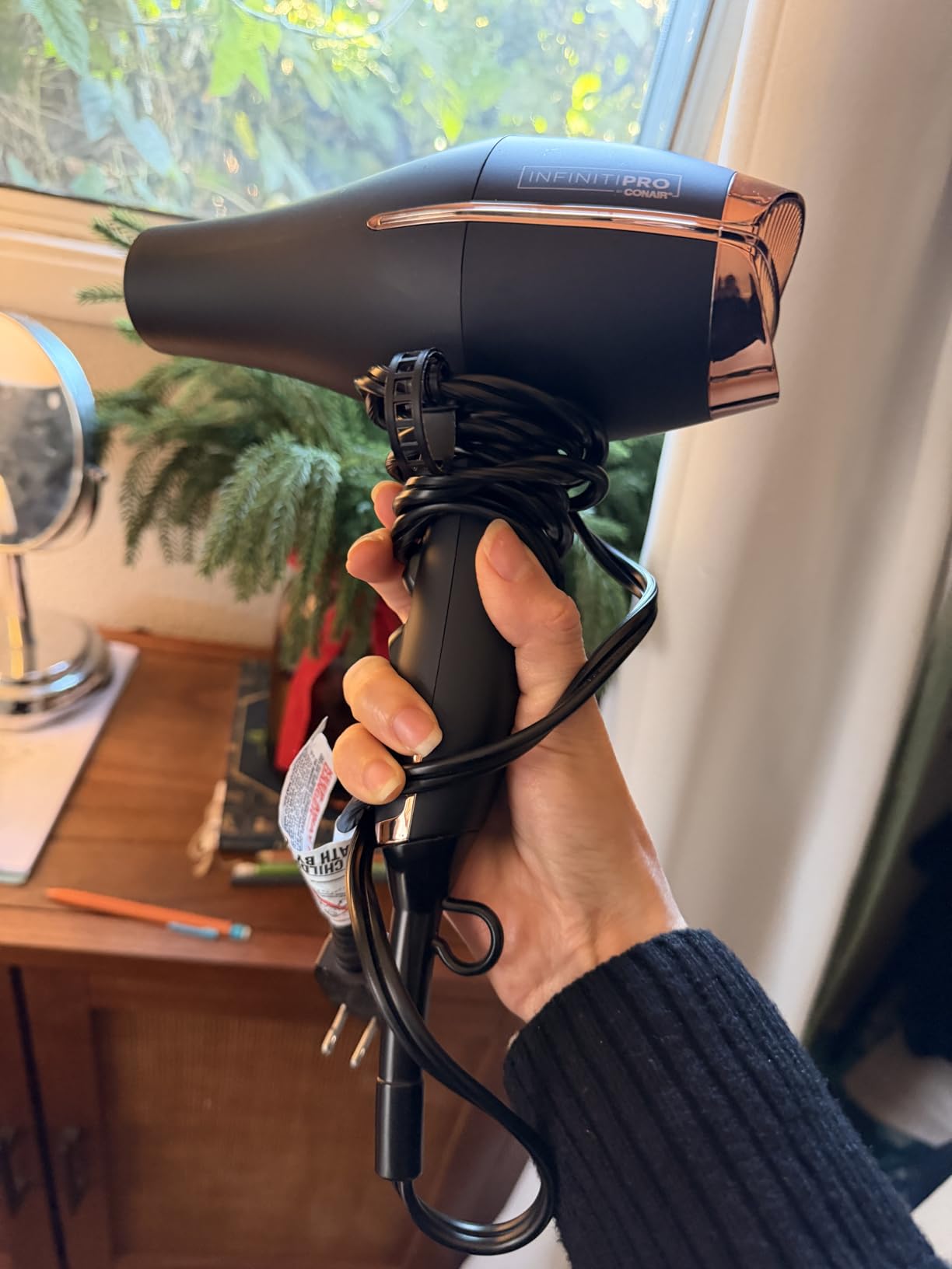 Conair InfinitiPRO Hair Dryer with Diffuser & Concentrator, 1875W, Black | Ceramic blow dryer for all hair types with no-slip grip, multiple heat/speed settings, and a 6-foot cord for flexible styling customer photo 1