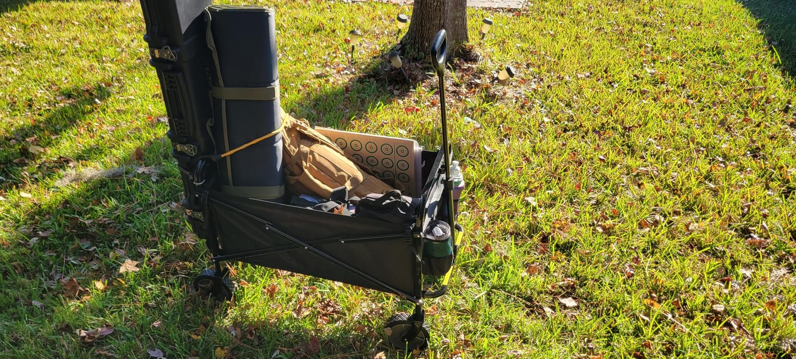 Amazon Basics Collapsible Heavy Duty Utility Wagon for Outdoor Sports, Camping, Garden, and Shopping, 265 Pounds Capacity, 27.6 x 40.9 x 20 inches, Black customer photo 1