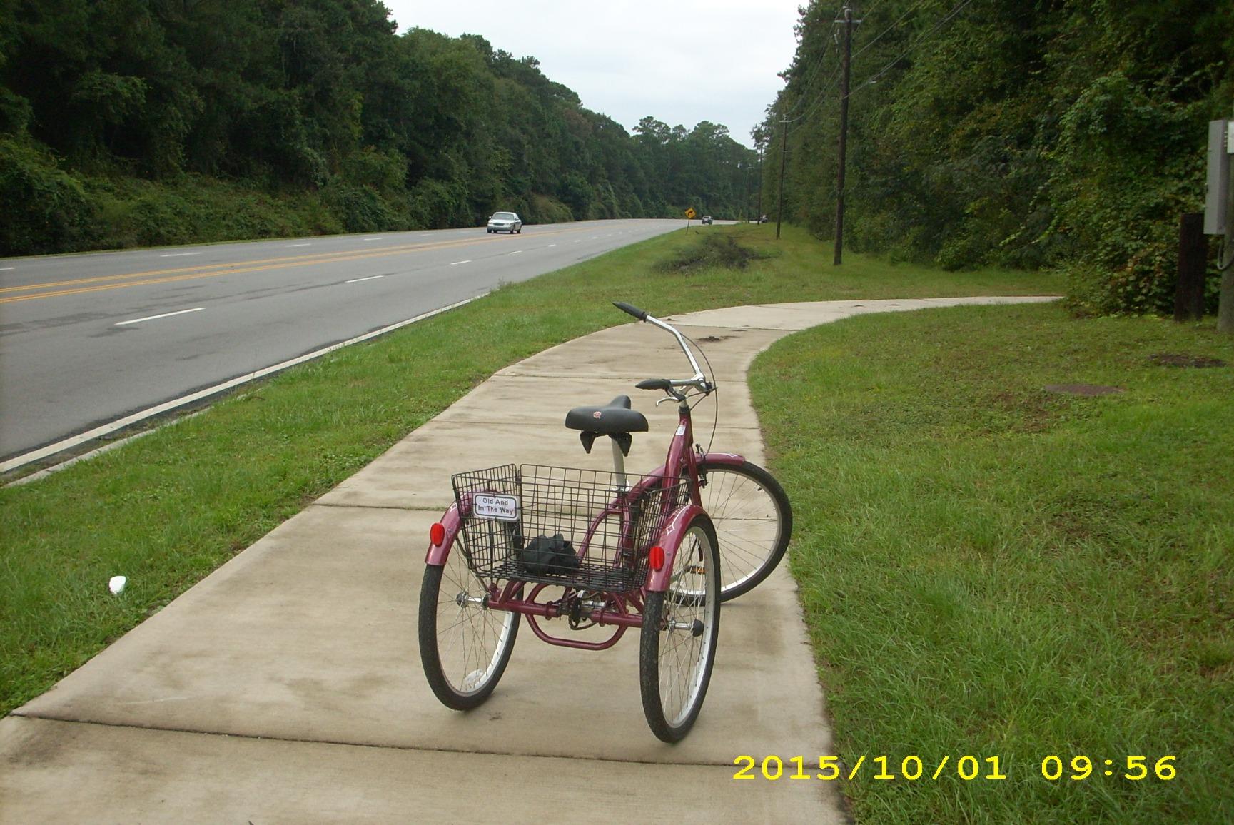Schwinn Meridian Adult Tricycle, 3-Wheel Bike with Basket, Single Speed customer photo 1