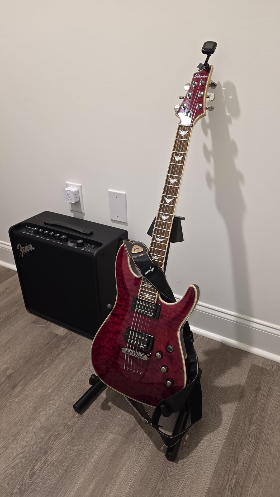 Fender Mustang LT50 Guitar Amp, 50 Watts, with 2-Year Warranty 30 Preset Effects with USB Audio Interface for Recording customer photo 1