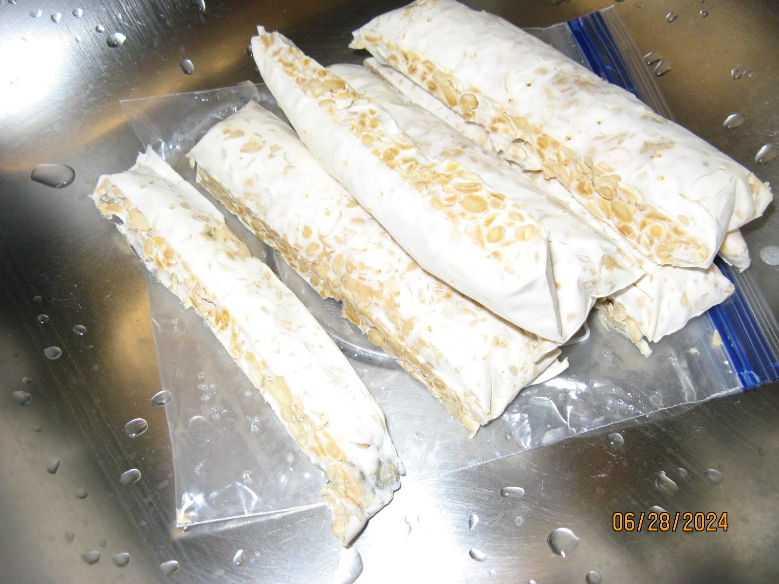 Wira Tempeh Starter with Rhizopus Spores (Ragi Tempe) 17.50 ounce customer photo 2