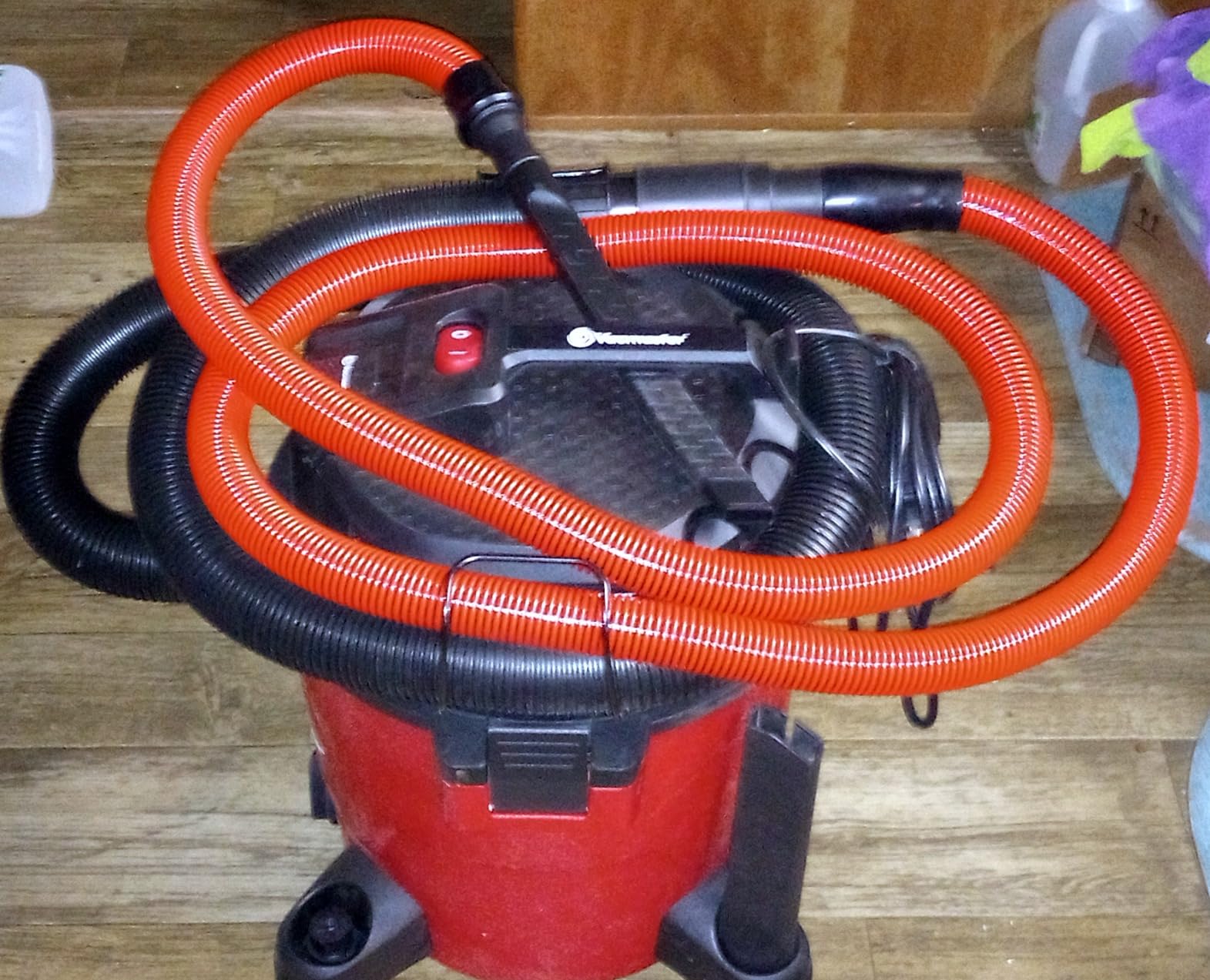 Vacmaster VJH1211PF 1101 12-Gal 5.5 Peak HP Heavy-Duty Wet/Dry Vac Red customer photo 2