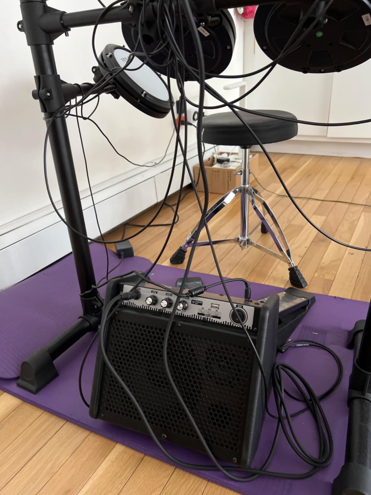 Coolmusic DM20 20W Bluetooth Personal Monitor Amplifier Electric Drum Amplifier Speaker,Keyboard Speaker with USB Interface(Including E-Drum Noise-Reduction Cable) (Black) customer photo 2