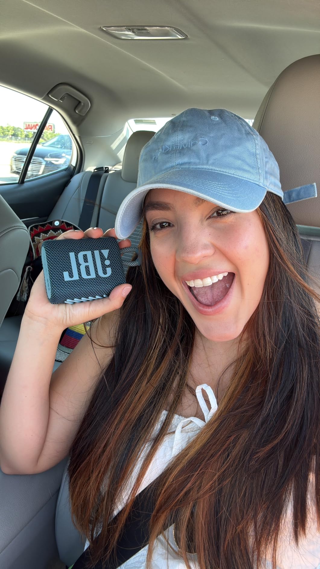 JBL Go 3 - Portable Mini Bluetooth Speaker, big audio and punchy bass, IP67 waterproof and dustproof, 5 hours of playtime, speaker for home, outdoor and travel (Camo) customer photo 1