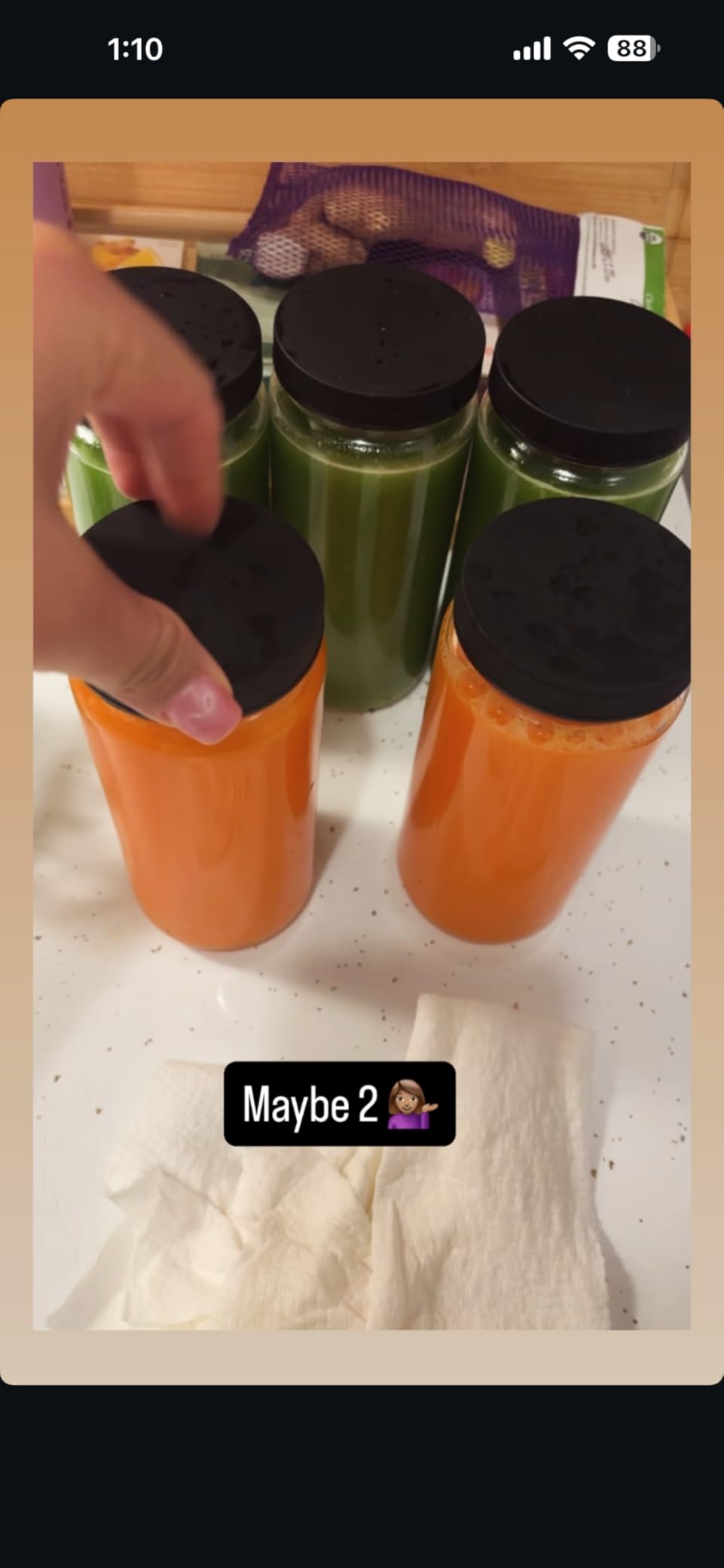 8 PACK 16OZ Glass Juice Bottles with 8 Sealed Lids & 2 Straw Lids & Straws | Food Grade Thick Glass, Freezable, Airtight Juicer Container, Travel Juicing Jars, Drinking Water Cups for Tea, Smoothies customer photo 2