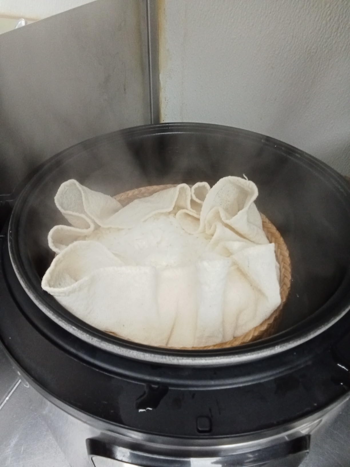 Handmade 100% Natural Thai Bamboo Sticky Rice 