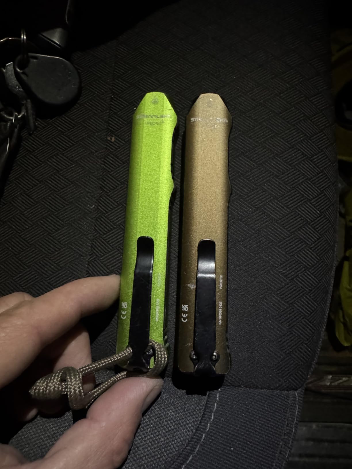 Streamlight 88811 Wedge 1,000-Lumen Flat Flashlight, Coyote, 300 lumens, 1,200 candela peak beam, runs up to 3.00 hours, USB rechargeable, IPX7 anodized aluminum construction customer photo 1