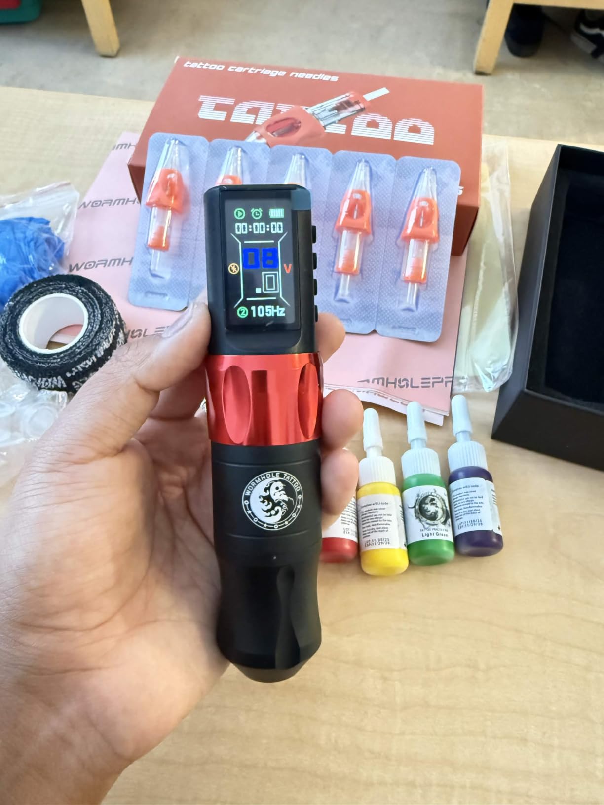 Wormhole Tattoo Gun Kit Uninterrupted Power Set for Beginners-Auri WTK070 | Lightweight Aluminum Alloy Tattoo Pen, Steady Power Supply, Complete Tattoo Practice Set, 8 30ML Tattoo Inks, Practice Kit customer photo 2