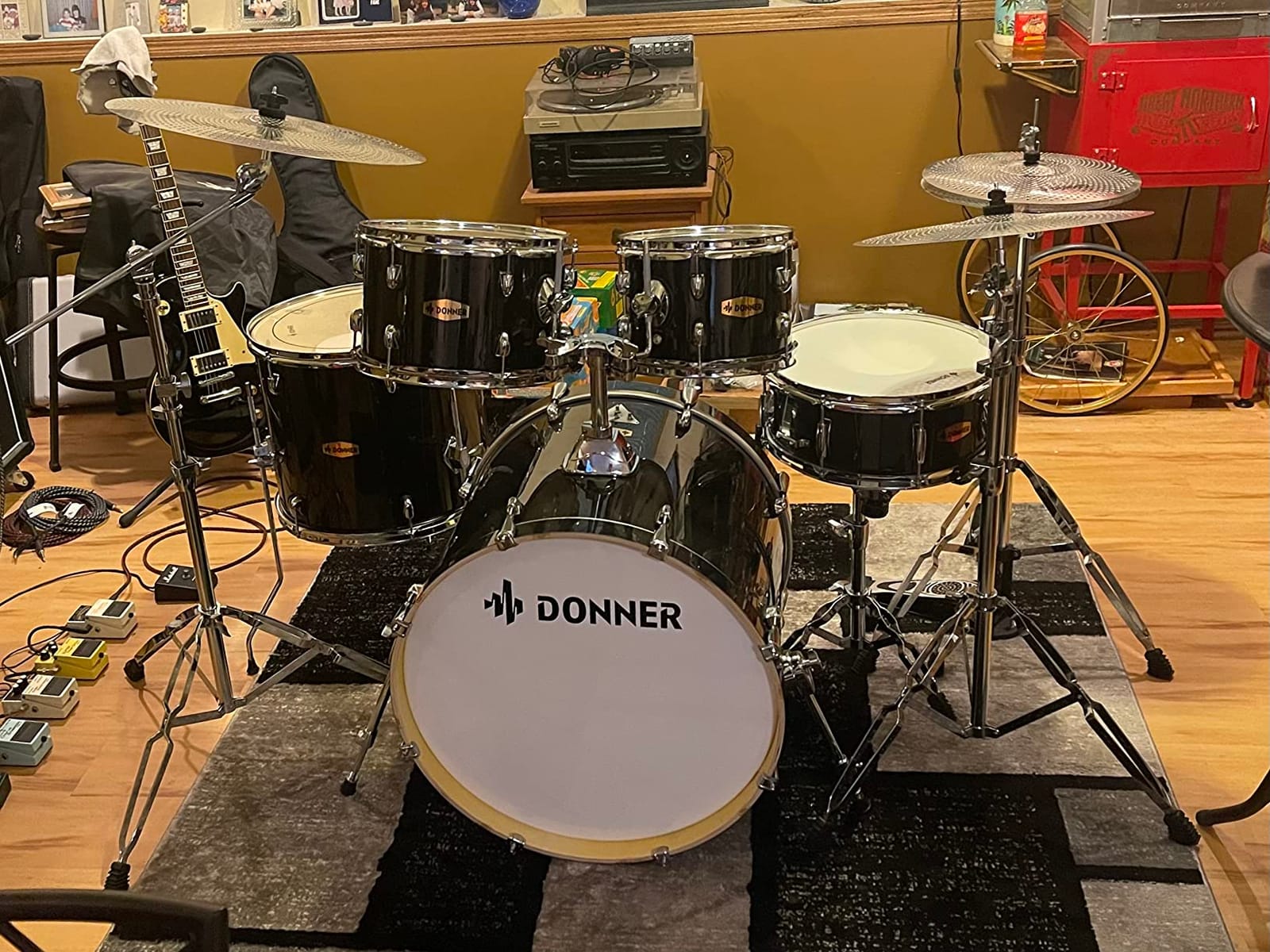 Donner Drum Set Adult with Practice Mute Pad, 5-Piece 22 inch Full Size Acoustic Drum Kit, Black - DDS-520 customer photo 2