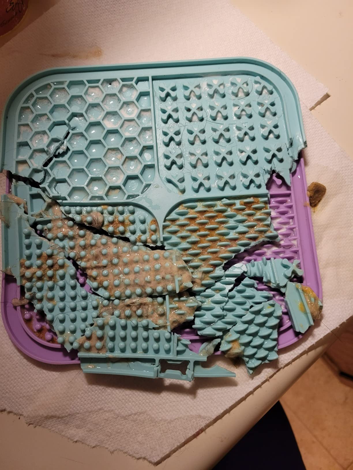 LUKITO Lick Mat for Dogs & Cats 2 Pack, Slow Feeder Licking Pad with Suction Cups for for Anxiety Relief and Boredom Reducer, Perfect for Bathing Grooming customer photo 2