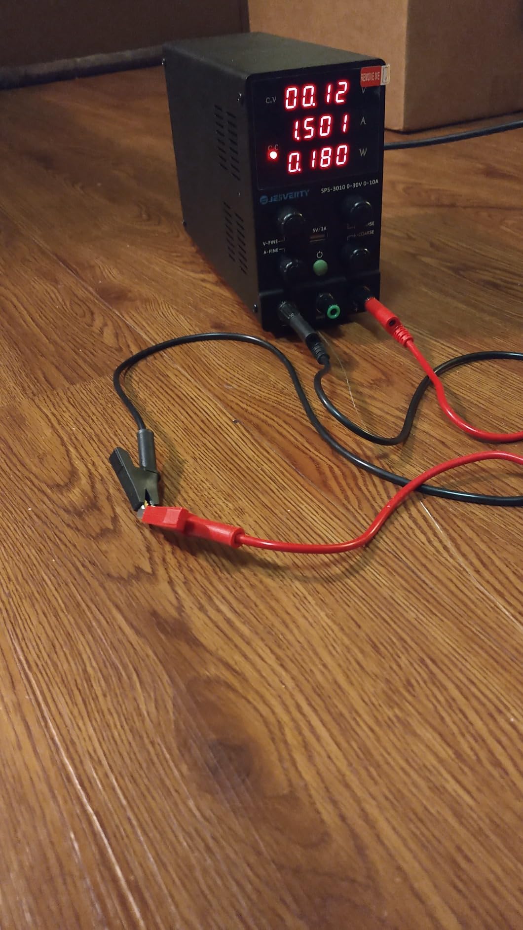 DC Power Supply Variable, 0-30V 0-10A Adjustable Switching DC Regulated Bench Power Supply with High Precision 4-Digit LED Display, 5V/2A USB Port, Coarse and Fine Adjustment SPS-3010 customer photo 1