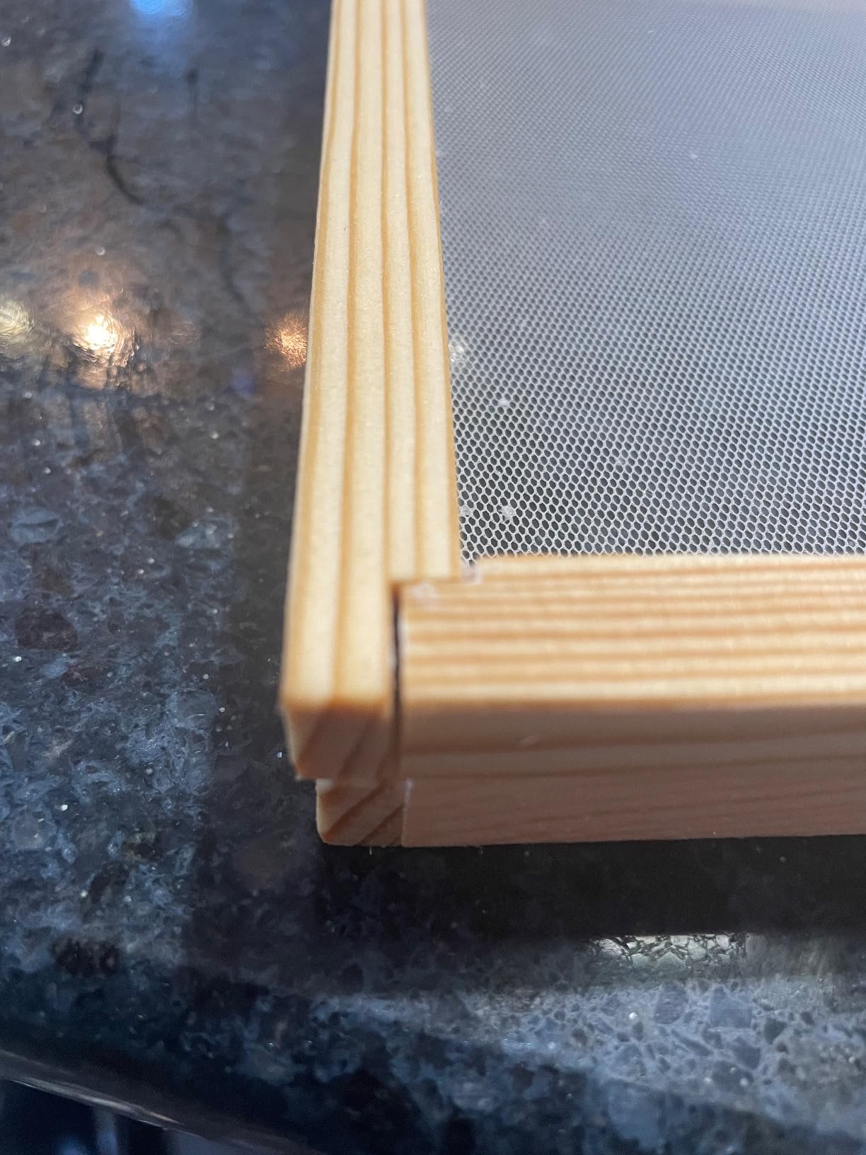 Worown 4 Sizes 2 in 1 Wooden Paper Making Screen, Mould and Deckle, Wooden Paper Making Frame for DIY Crafts (A4, A5, A6 & A7) customer photo 1
