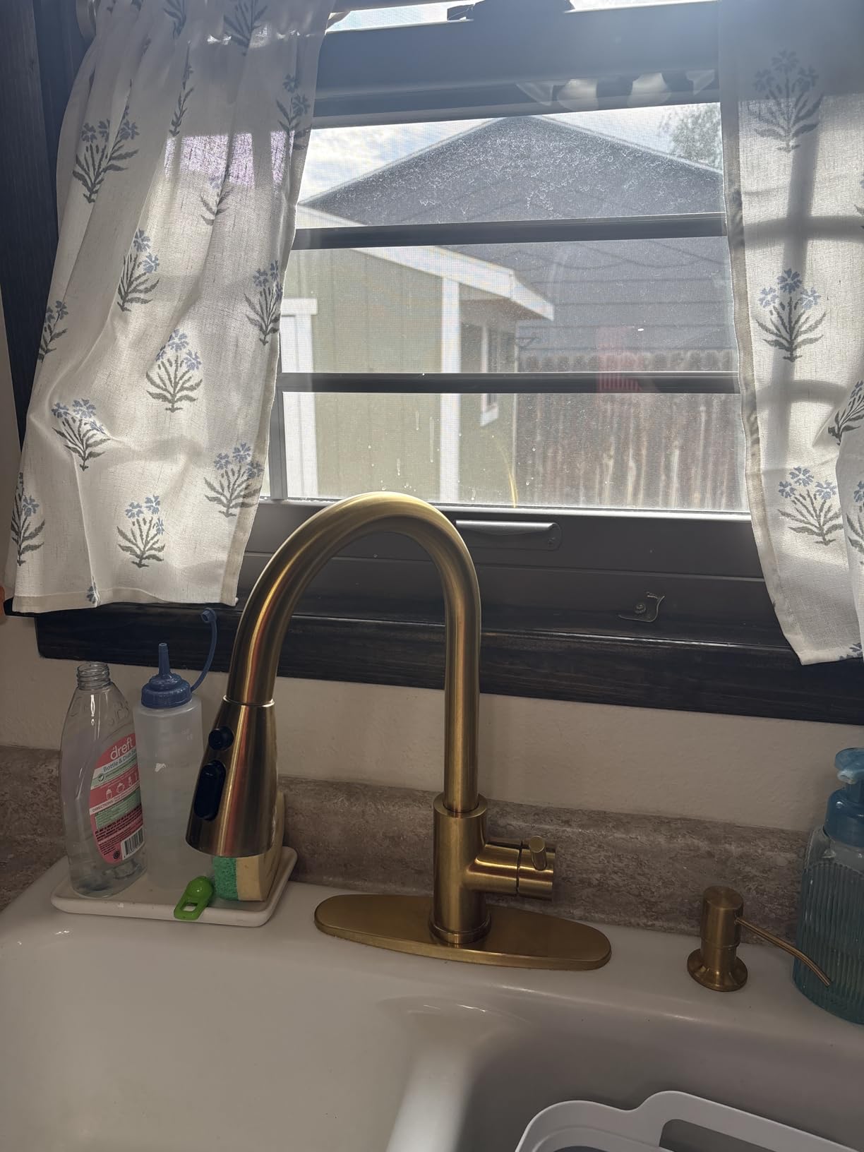 WOWOW Kitchen Faucet with Soap Dispenser: 304 Stainless Steel Kitchen Sink Faucet with Pull Down Sprayer 3 Modes, Single Handle High Arc Mixer Taps for Sink, RV, Laundry, Bar (Brushed Nickel) customer photo 2
