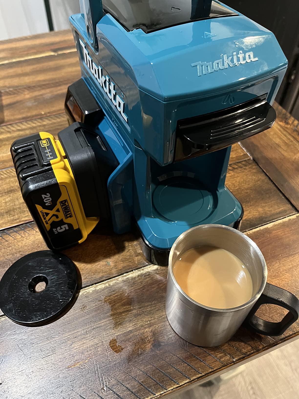 Makita ADCM501Z Outdoor Adventure 18V LXT Coffee Maker, Tool Only customer photo 1