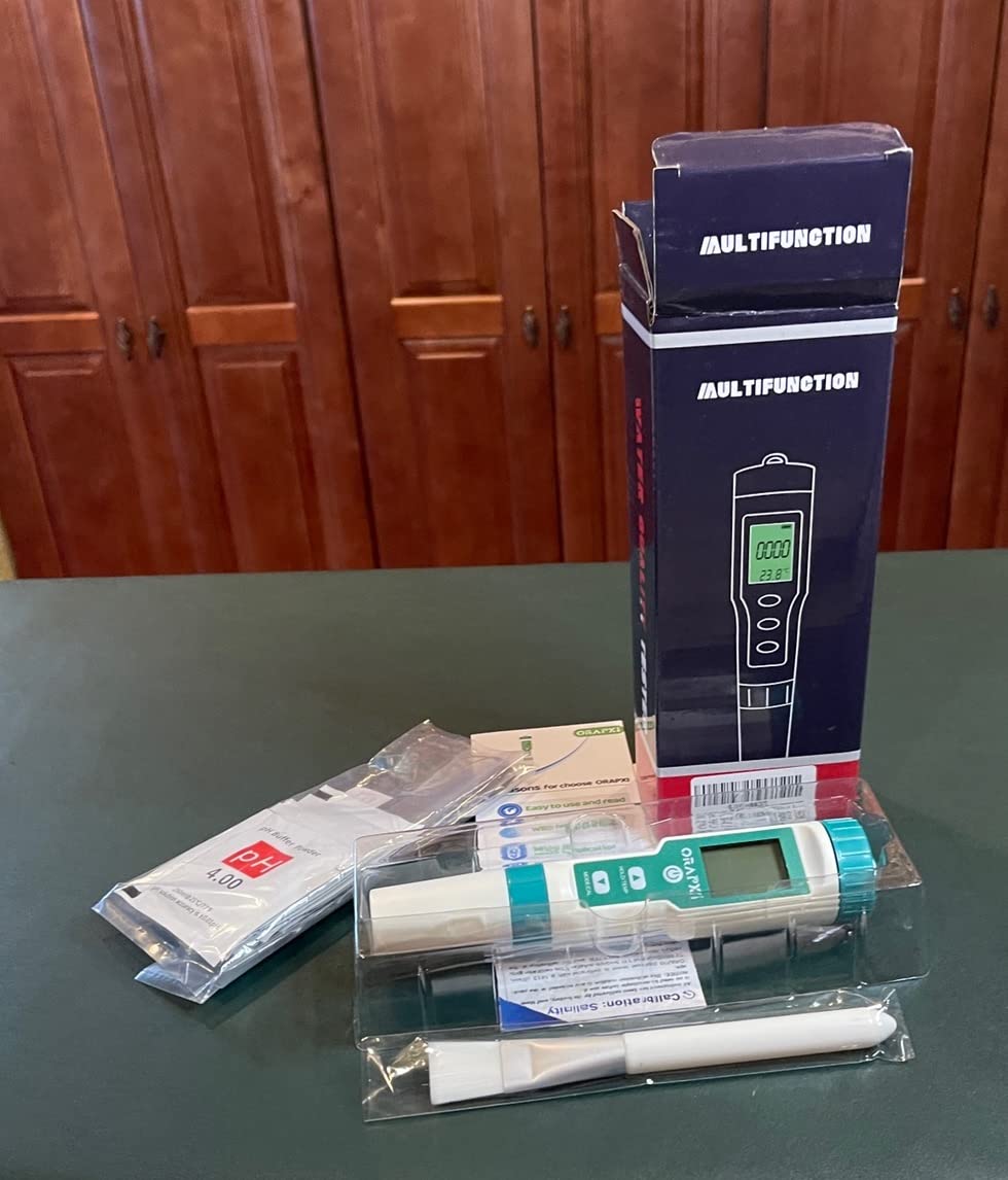 Pool Salt Tester pH and Salt Meter for Saltwater Pool | Digital Salinity Tester 5 in 1 pH Salt TDS EC Temp Meter for Swimming Pools Hot Tubs and Swim Spa customer photo 1