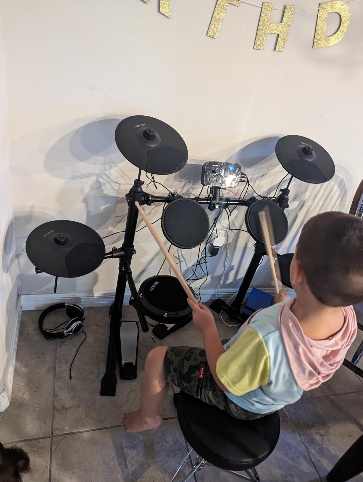 AODSK Electric Drum Set For Beginner 150 Sounds, 4 Quiet Drum Pads, 2 Pedals | 10