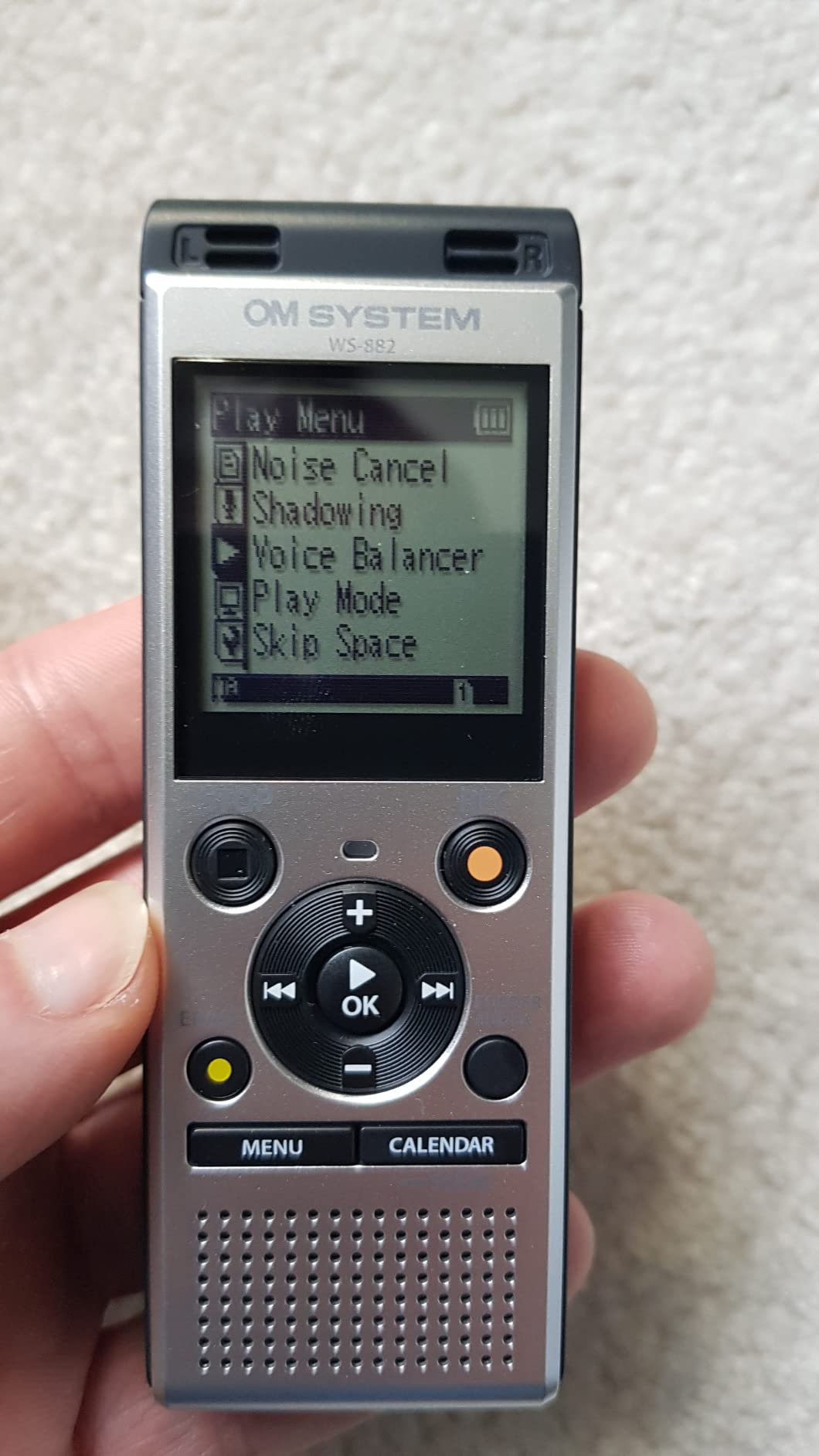 OM SYSTEM Olympus WS-882 Digital Voice Recorder, with Linear PCM/MP3 Recording Formats, USB Direct, 4GB Playback Speed and Volume Adjust, File Index, Erase Selected Files customer photo 2