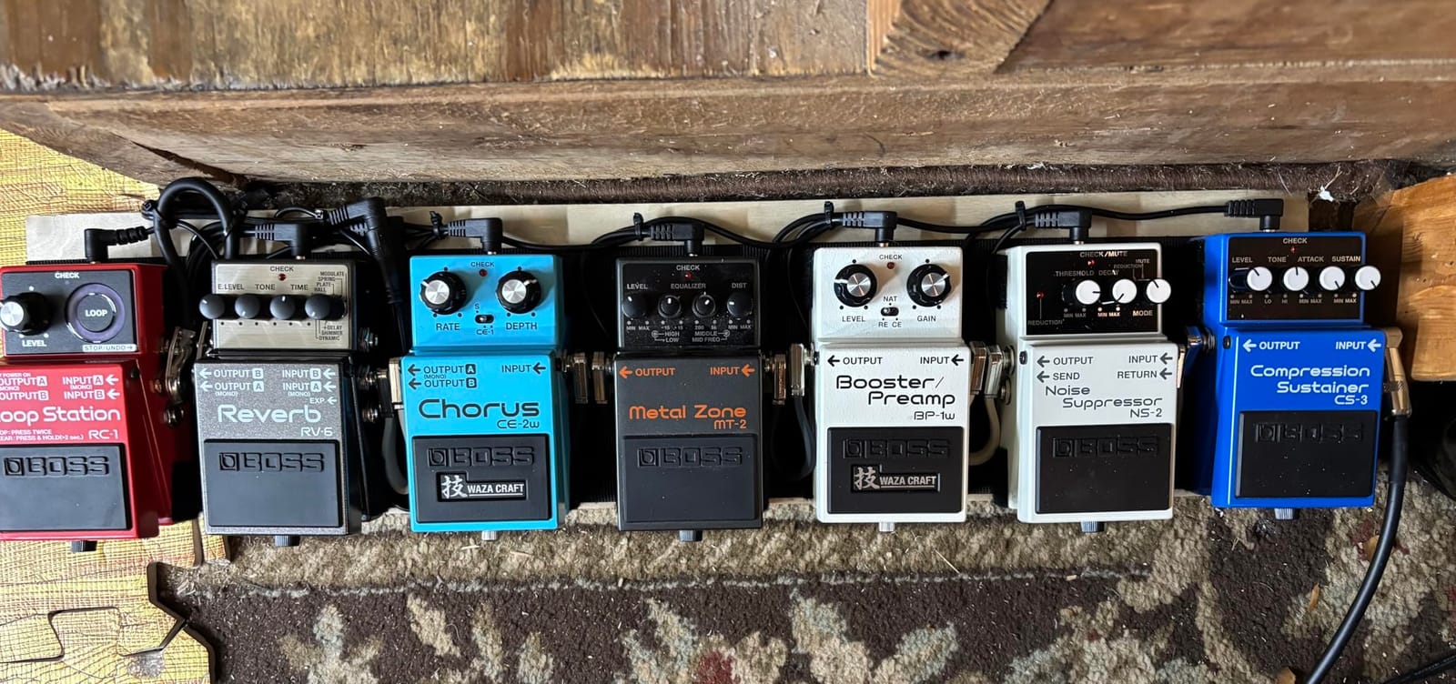 BOSS BP-1W Booster/Preamp | Premium Waza Craft Guitar Effect Pedal with Analog Circuitry | Vintage Sounds from the BOSS CE-1 Chorus Ensemble & Roland RE-201 Space Echo | Standard & Vintage Buffer customer photo 2