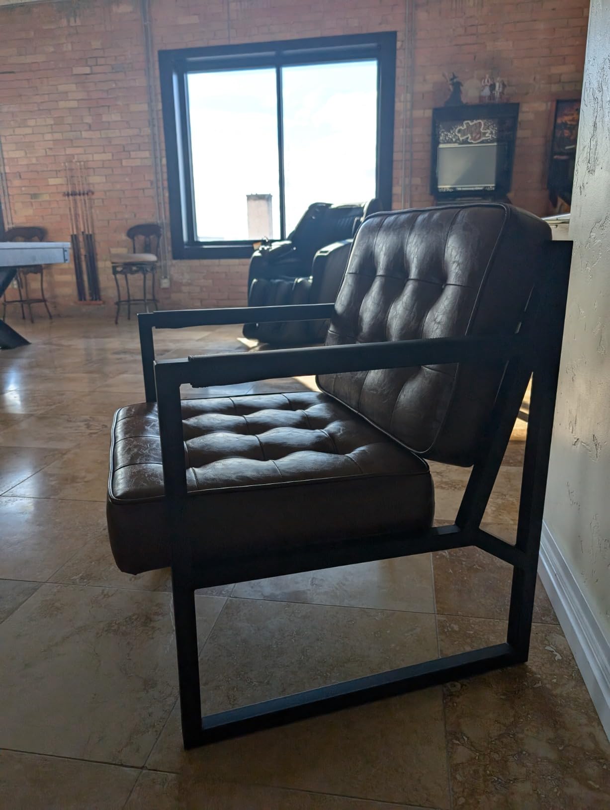 COLAMY Mid Century Modern Accent Chair Set of 2, Comfy Living Room Chair, Black Leather Accent Chair, Faux Leather Reception Armchair with Metal Legs for Living Room Bedroom Reception Office, Black customer photo 1