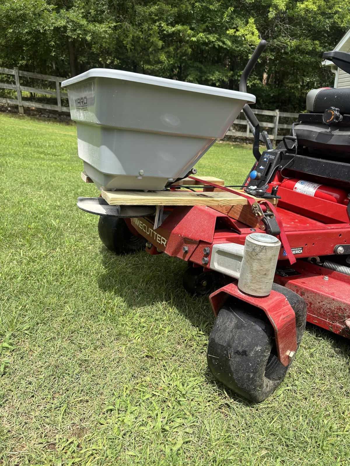 Yard Commander - 80 LB ATV/UTV Broadcast Spreader - 12-Volt Heavy Duty Motor - Salt, Seed, Fertilizer & More - Adjustable Drop Rate - Included Hopper Cover - Mounts to Front or Rear Utility Rack customer photo 2