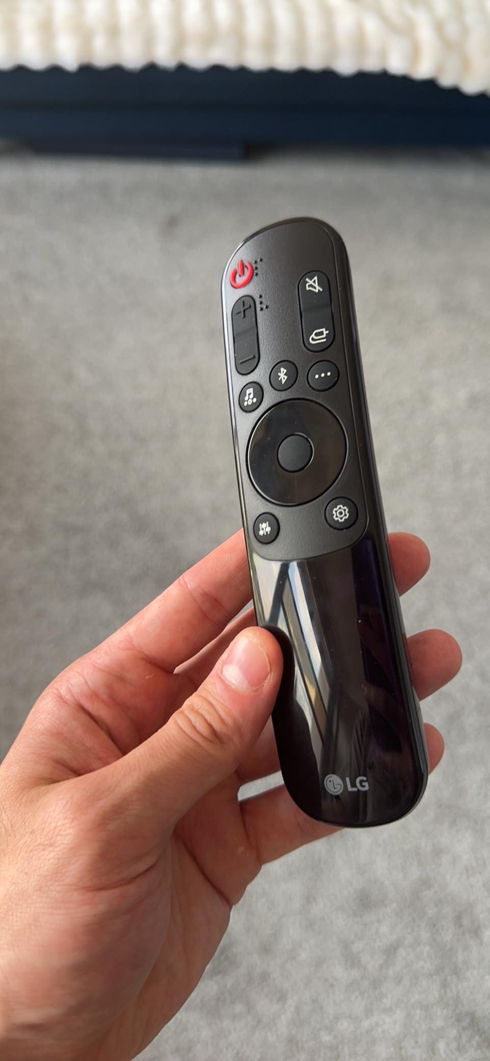 LG S60T 3.1 ch. Soundbar with Wireless Subwoofer, Dolby Audio, TV Synergy, Wow Interface, AI Sound Pro customer photo 1