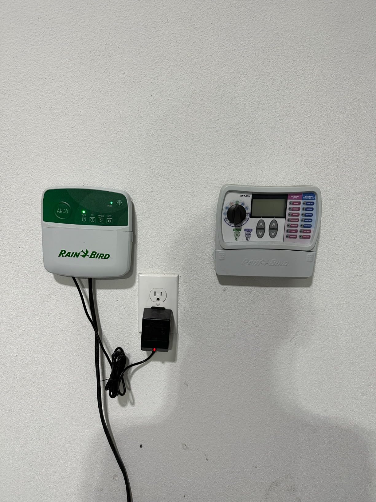Rain Bird ARC6 Irrigation Controller, Smart WiFi, Indoor, 6-Station customer photo 2