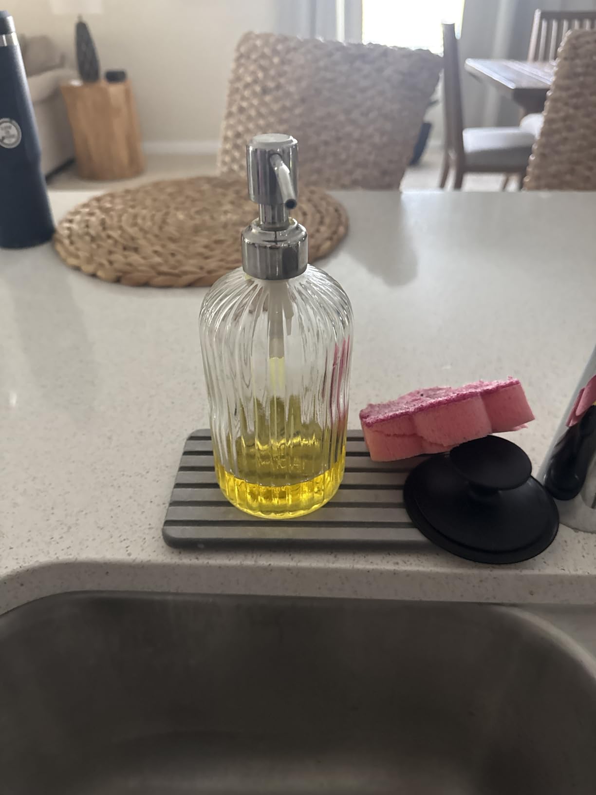 JASAI 18Oz Simple Glass Soap Dispenser with Black Rust Proof Pump | Refillable Kitchen soap Dispenser with Vertical Stripe, Bathroom Soap Dispenser for Dispense Hand soap, Dish Soap, Lotion customer photo 2
