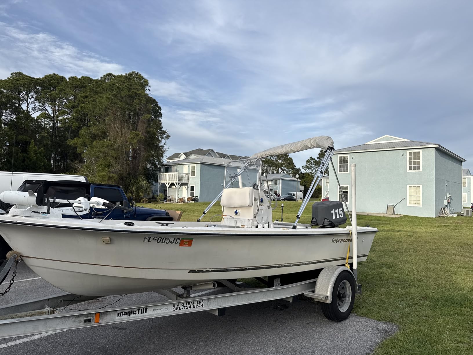 VEVOR 3 Bow Bimini Top Boat Cover, 600D Polyester Canopy with 1