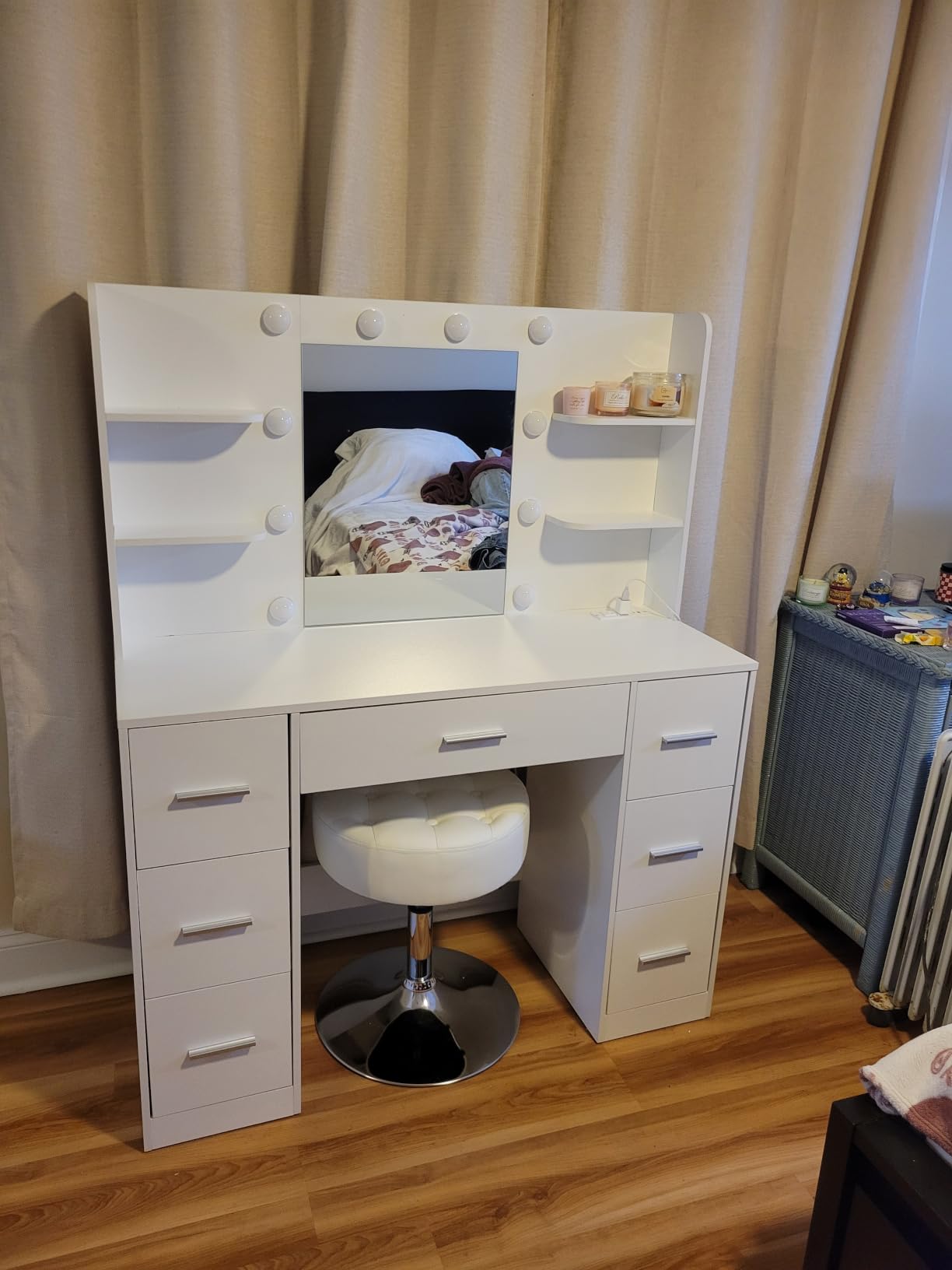 Furmax Vanity Desk with LED Mirror, Power Outlet, 7 Drawers Makeup Table | LED Lighted Mirror & Built-in Outlet, 7 Drawers and 6 Shelves, Organized Makeup Storage for Bedroom, White customer photo 2