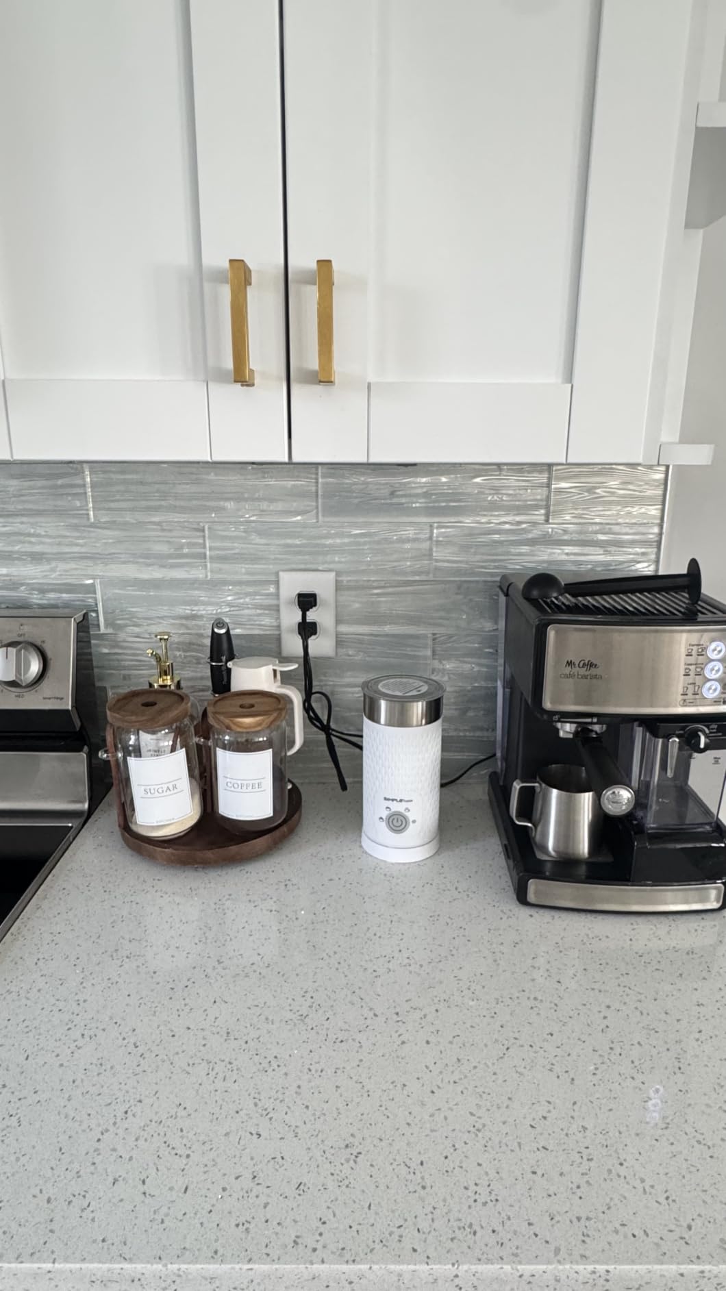 SIMPLETASTE Milk Frother, 4-in-1 Electric Automatic Milk Steamer | Warm and Cold Foam Maker and Milk Warmer for Latte, Cappuccino, Macchiato, Hot Chocolate customer photo 2
