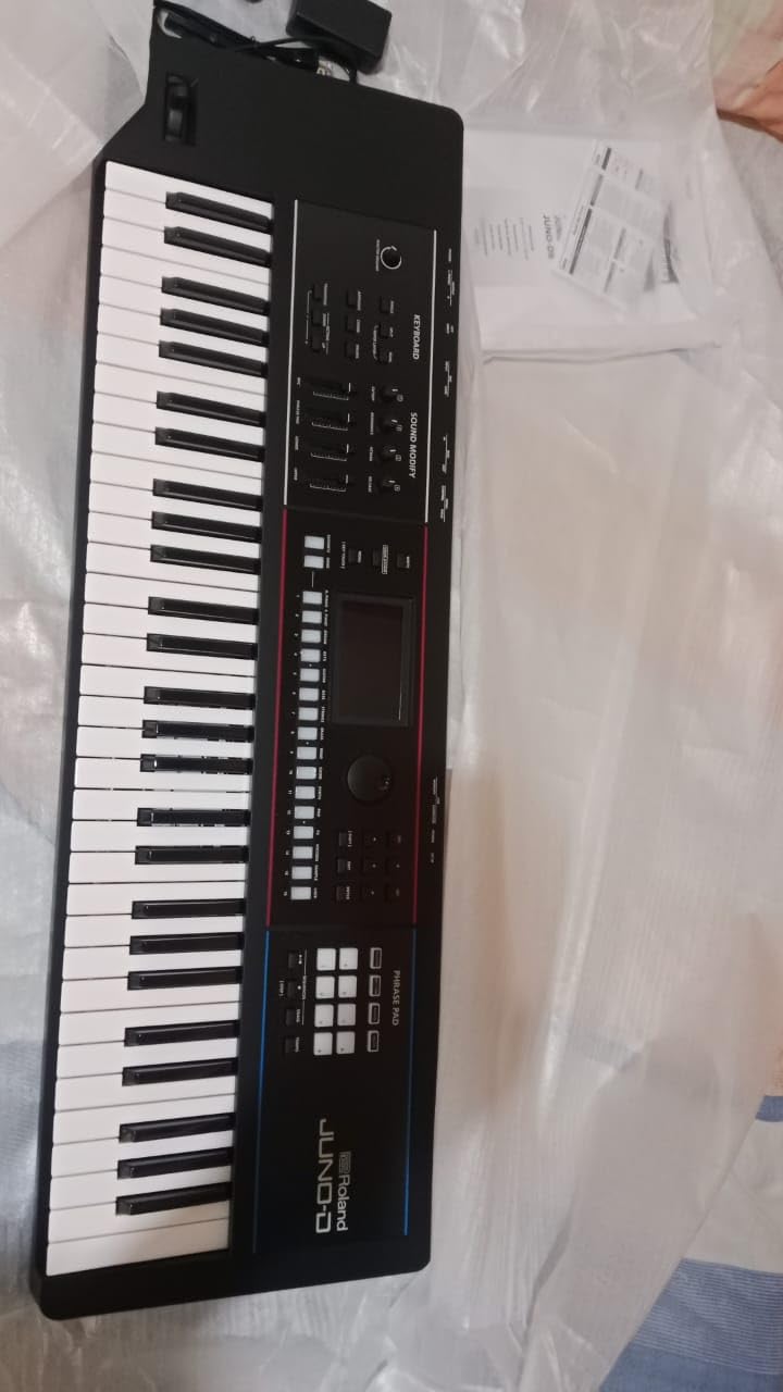 Roland JUNO-D6 Synthesizer, 61-Note Keyboard | ZEN-Core Engine with Over 3800 Onboard Sounds, Intuitive Creative Tools, USB-C Audio/MIDI Interface for Mobile and Computers customer photo 2