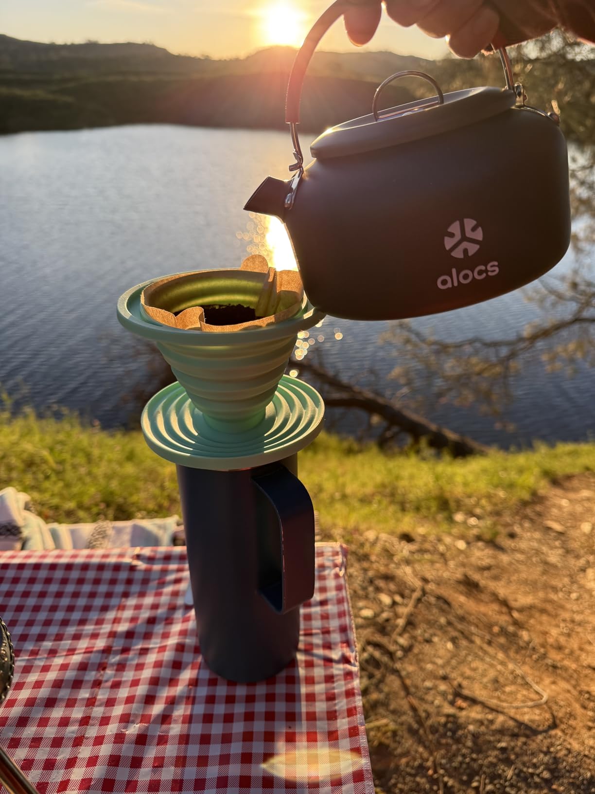 COLETTI Sierra Camping Pour Over Coffee Dripper - Collapsible Pour Over Coffee Dripper - Includes Pack of Paper Filters [Black, Pack of 2] customer photo 1