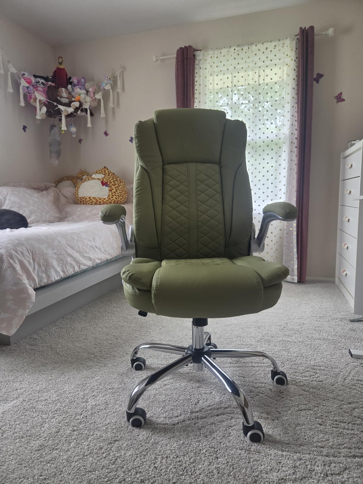 400lbs Executive Office Chair with Flip-Up Armrests, Big and Tall Computer Chair for Heavy People, Heavy Duty Ergonomic Comfy Chair, Breathable PU Leather (Black) customer photo 1