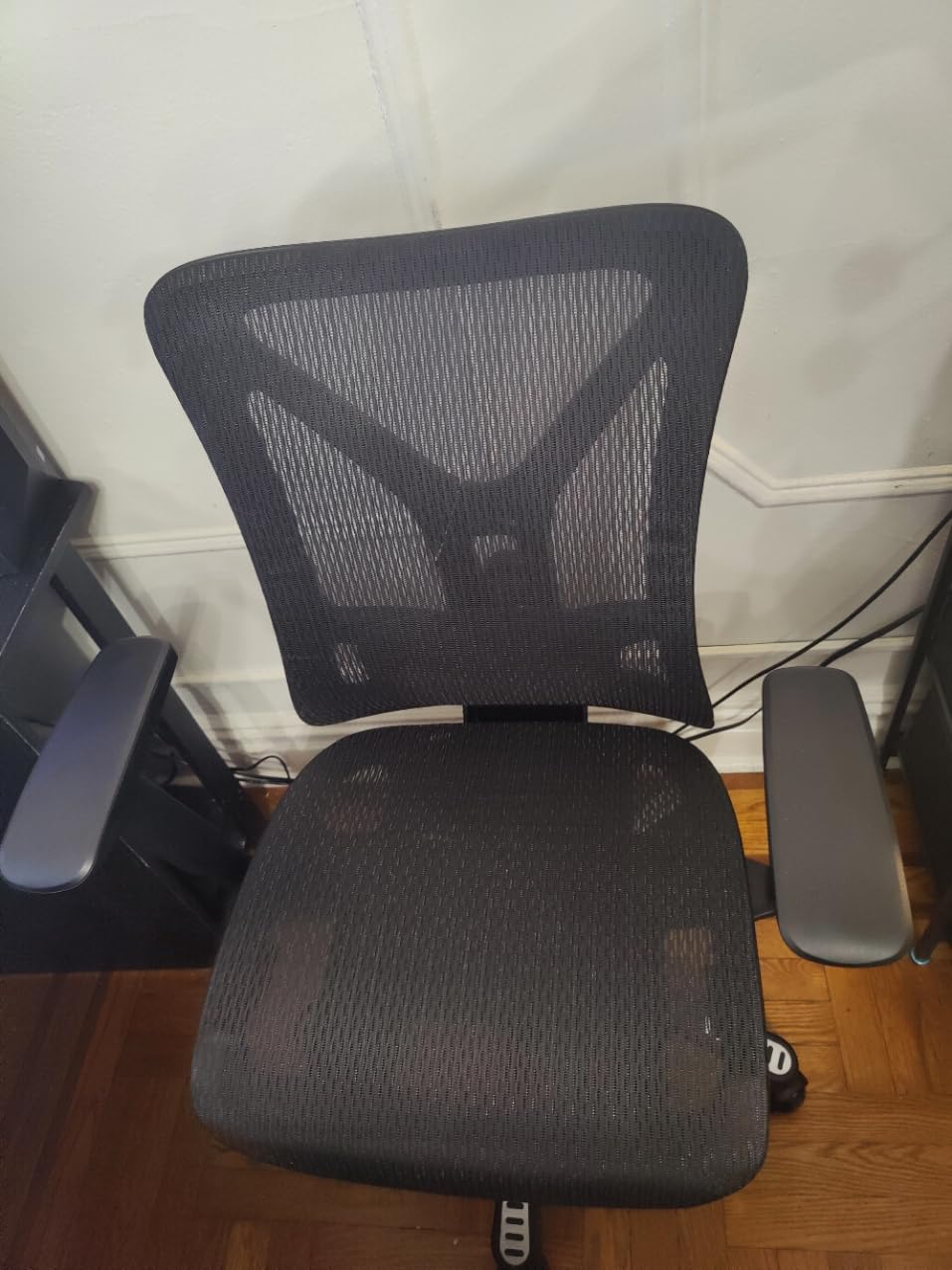 Ergonomic Office Chair, Mesh Computer Desk Chairs with BIFMA X5.1 Certified, Adjustable Lumbar Support, 3D Arm, Tilt Back, Wide Seat, Comfy Swivel Work Task Chair for Company and Home (Obsidian Black) customer photo 1