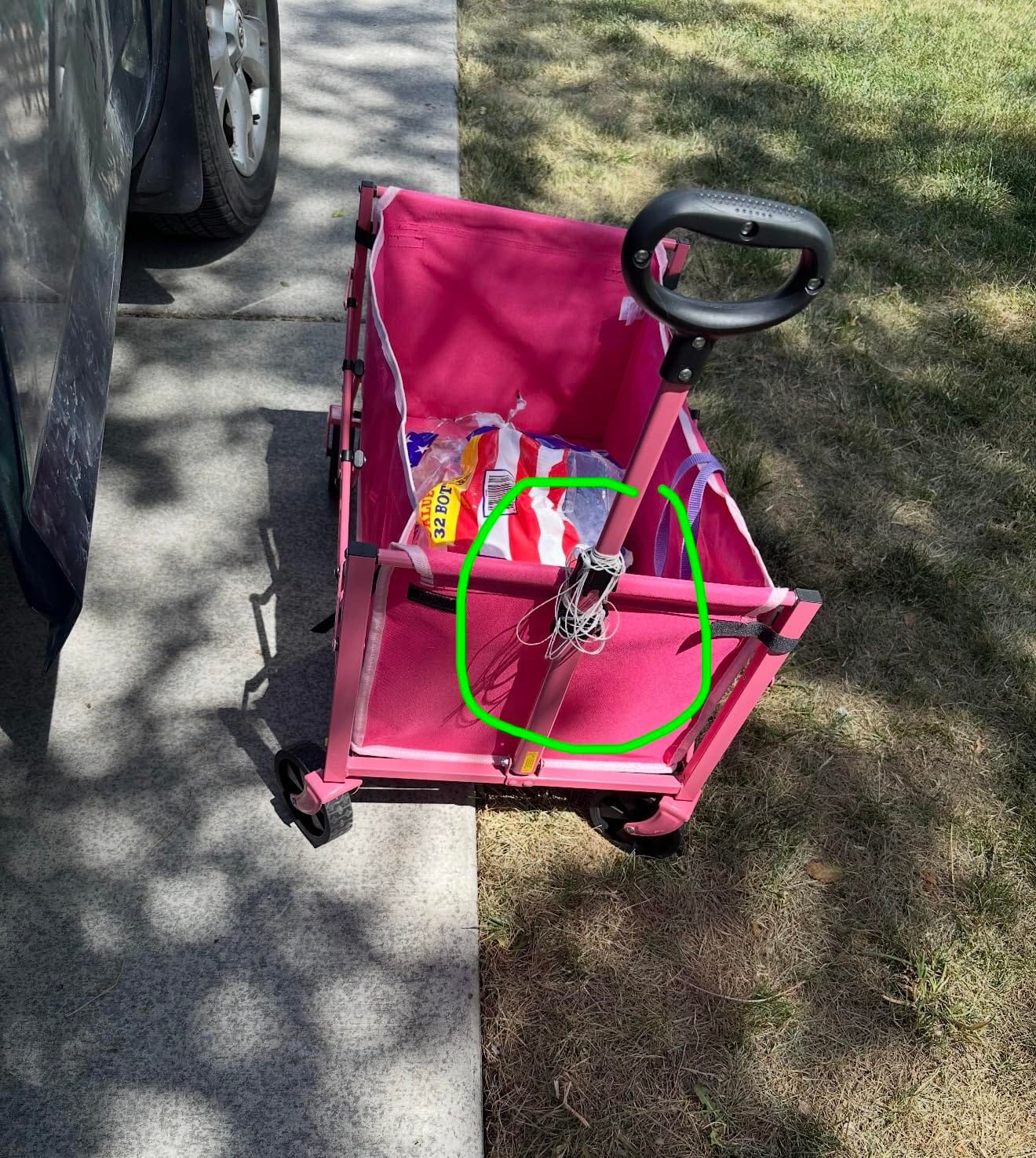 Sekey Lightweight Collapsible Wagon, 220 lb Capacity, Quick-Fold Cart | Lightweight foldable wagon cart with 220 lb steel frame, tool-free setup and auto-rebound handle for shopping and camping. customer photo 2