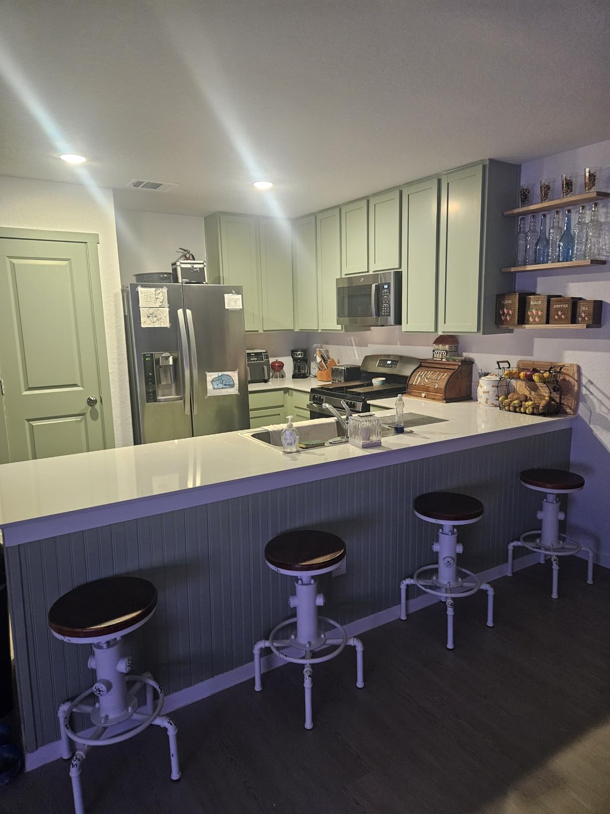 Primed Beadboard Wainscoting Panels - 32