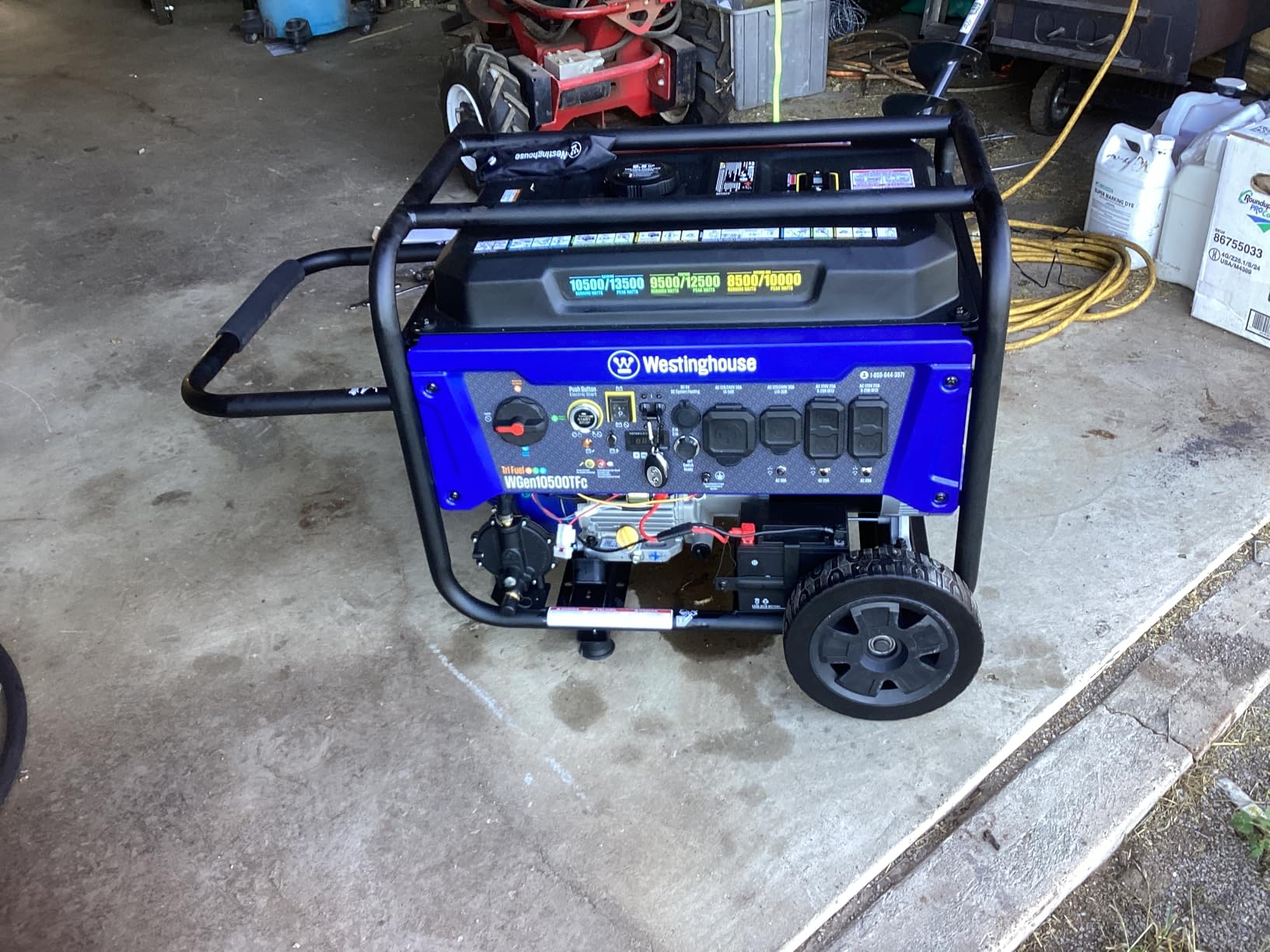 Westinghouse 13500 Peak Watt Dual Fuel Home Backup Portable Generator, Remote Electric Start, Transfer Switch Ready, Gas and Propane Powered customer photo 1