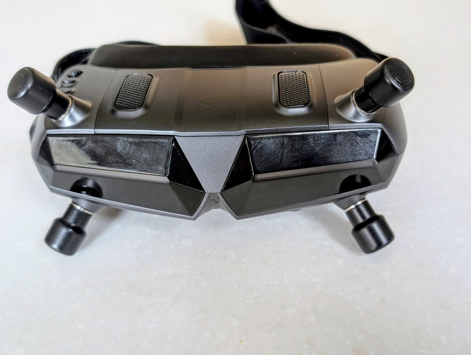 CADDXFPV Walksnail Avatar HD FPV Goggles X - 1080P/100FPS, 50° FOV, OLED | 22ms Low Latency, Head Tracking Support, HDMI/AV Input, Compatible FPV Drone Goggles for All Walksnail Avatar VTX Kit customer photo 2