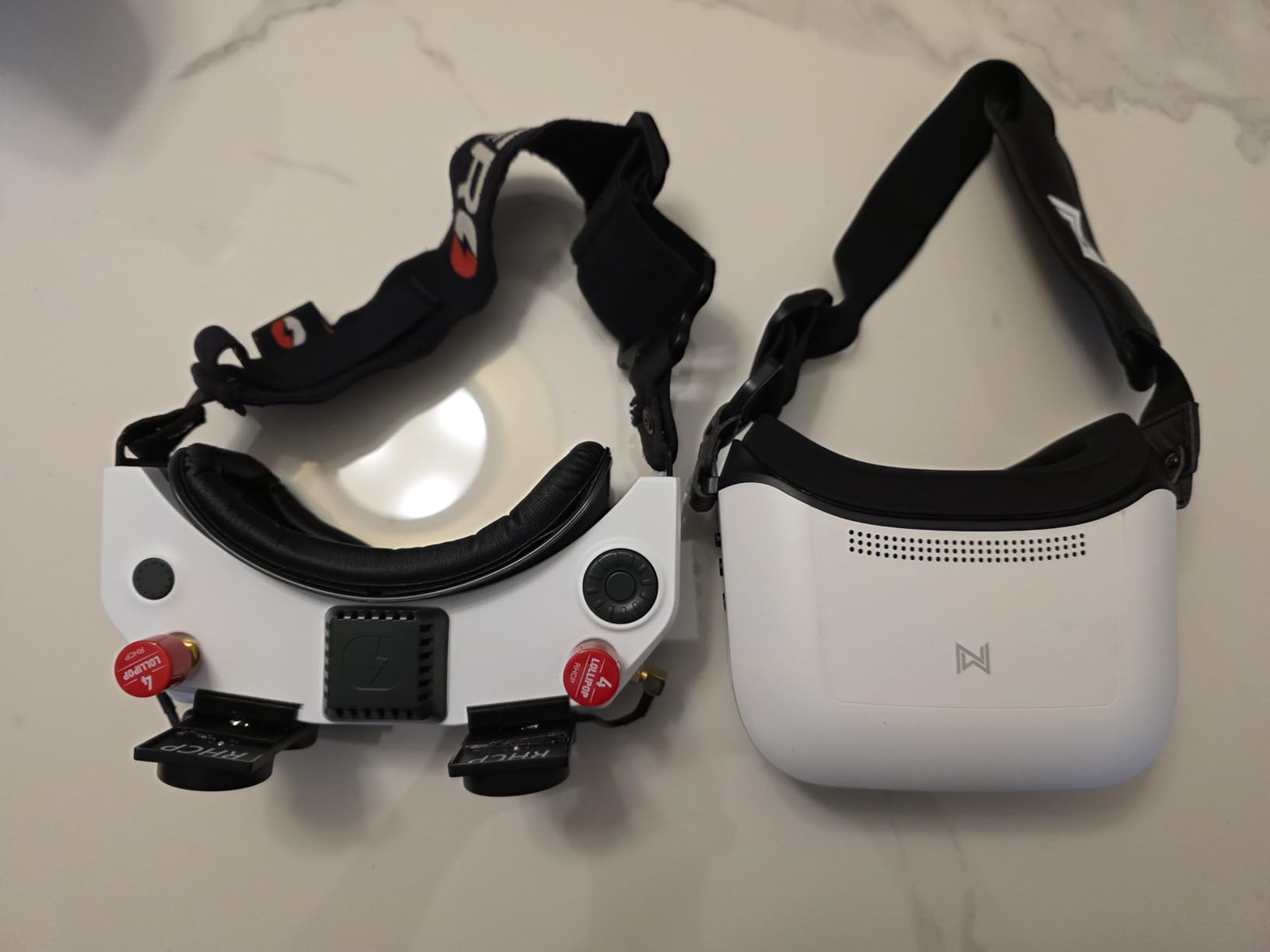 CADDXFPV Walksnail Goggles L, 1080p 4.5-Inch FPV Goggles, Head Tracking | Built-in DVR, swappable lenses for vision adjustment, 4.9dBi antenna, and 6-25.2V input for Walksnail Avatar HD VTX systems customer photo 1