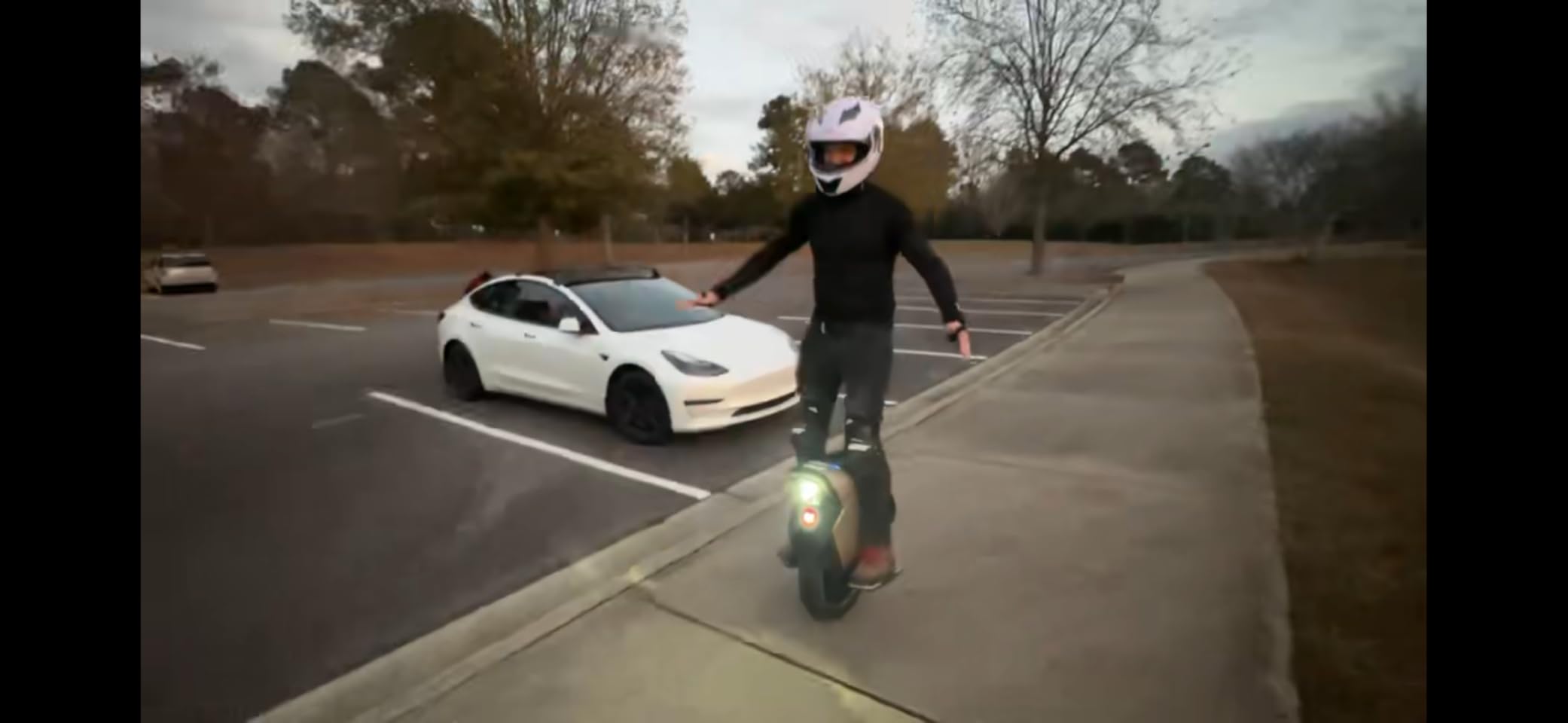Inmotion V12S City Commuter EUC: 120km Range, 4.3