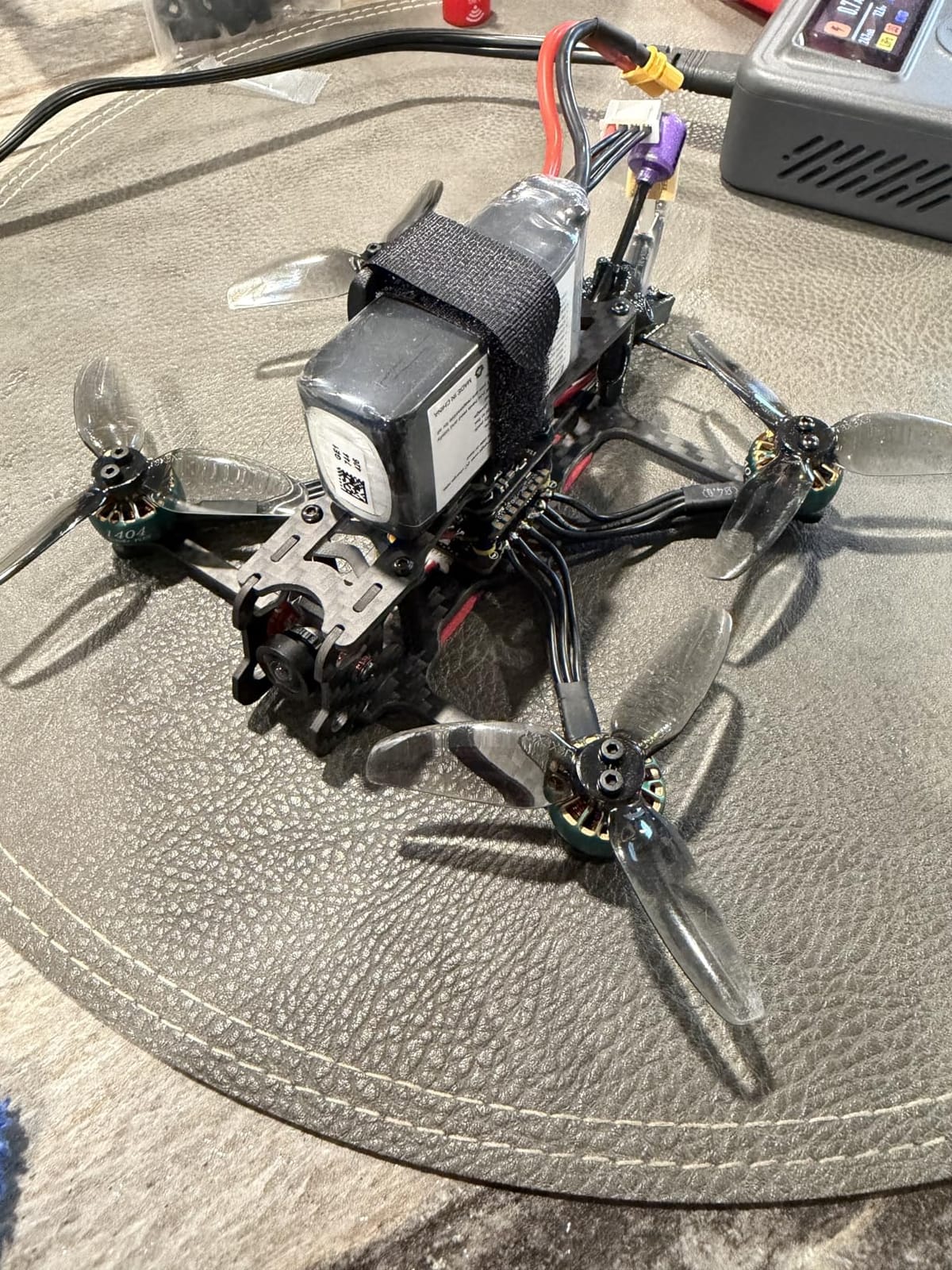 HGLRC SPECTER F722 Lite FC ICM42688 Gyro Integrated ELRS 2.4G Receiver Flight Controller for FPV Drone Quad customer photo 1