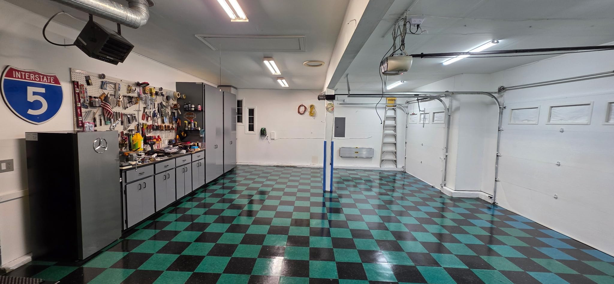 WORKPRO 700W Airless Paint Sprayer, 2900PSI High Efficiency | Thinning-Free Paint Sprayer with 12'' Extension Rod, Adjustable Pressure Control for Home Interior, Exterior Fence & Ceilings customer photo 1