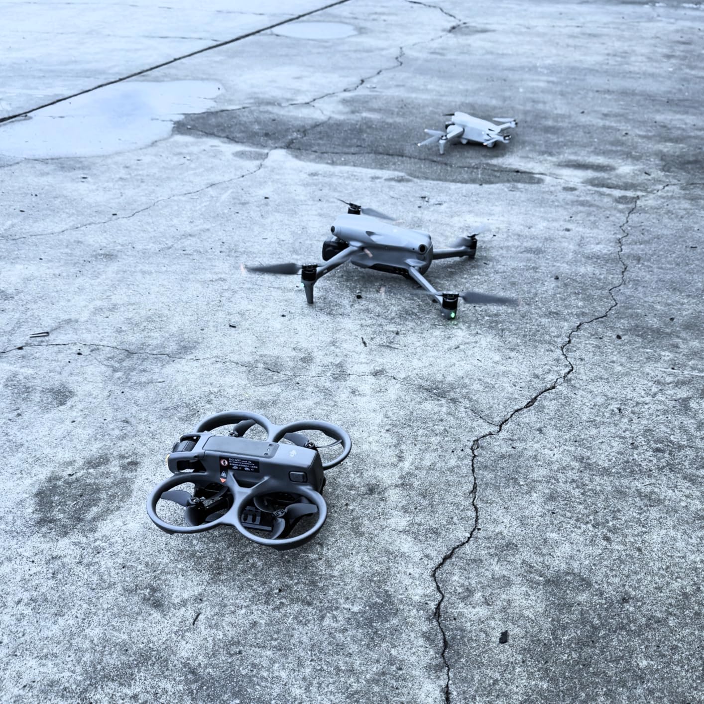 DJI Avata 2 Fly Smart Combo (Single Battery), FPV Drone With Camera 4K | Includes Goggles N3 & RC Motion 3, Immersive Flight Experience, Built-in Propeller Guard, Easy Flip/Roll customer photo 2