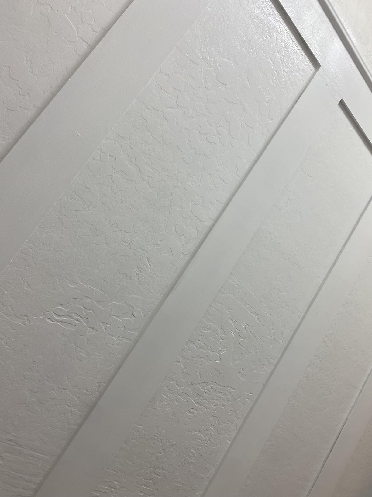 LONGKING Premade Board and Batten Wainscoting Kit, MDF Paintable Accent Wall Panels with Edge Trim, Pre-Cut Ready to Assemble Moulding for Interior Home Decor, Covers 93.93 x 56 in. customer photo 2