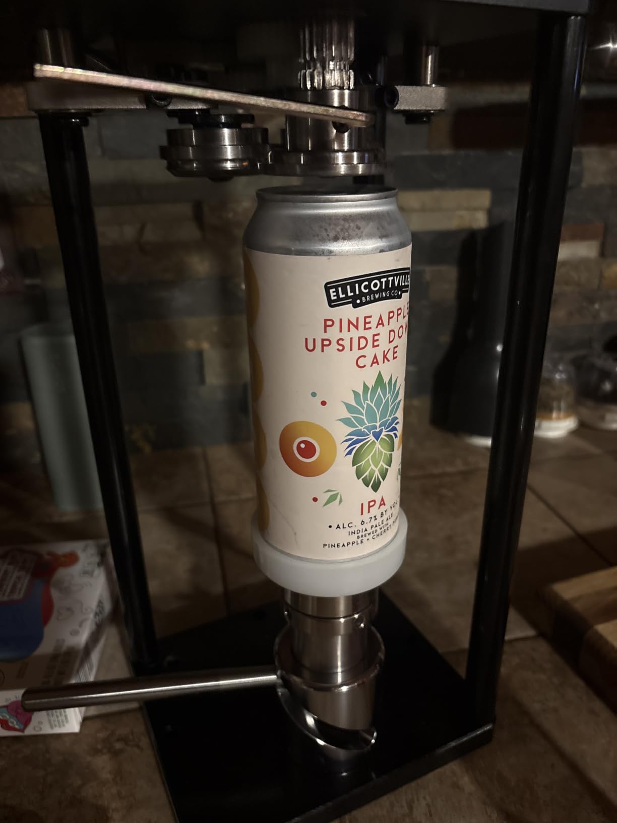 Commercial Can Sealing Machine, Manual Cup Sealer Machine Hand Rotary Sealing Machine Soda Plastic Tin Cup Cans Sealer, Sealable Height 4.5''-6.6'' 2.17'' Dia, Speed 10 Pcs/min customer photo 2