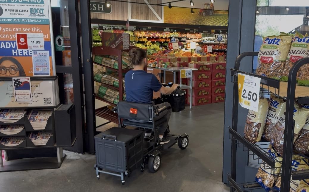 Lightweight Mobility Scooters for Seniors and Adults, Foldable 4-Wheel Motorized Scooter with Storage Crate & Basket, Aluminum Frame, 450W Brushless Motor, Led Light, 25 Miles Range, 400Lbs Capacity customer photo 1