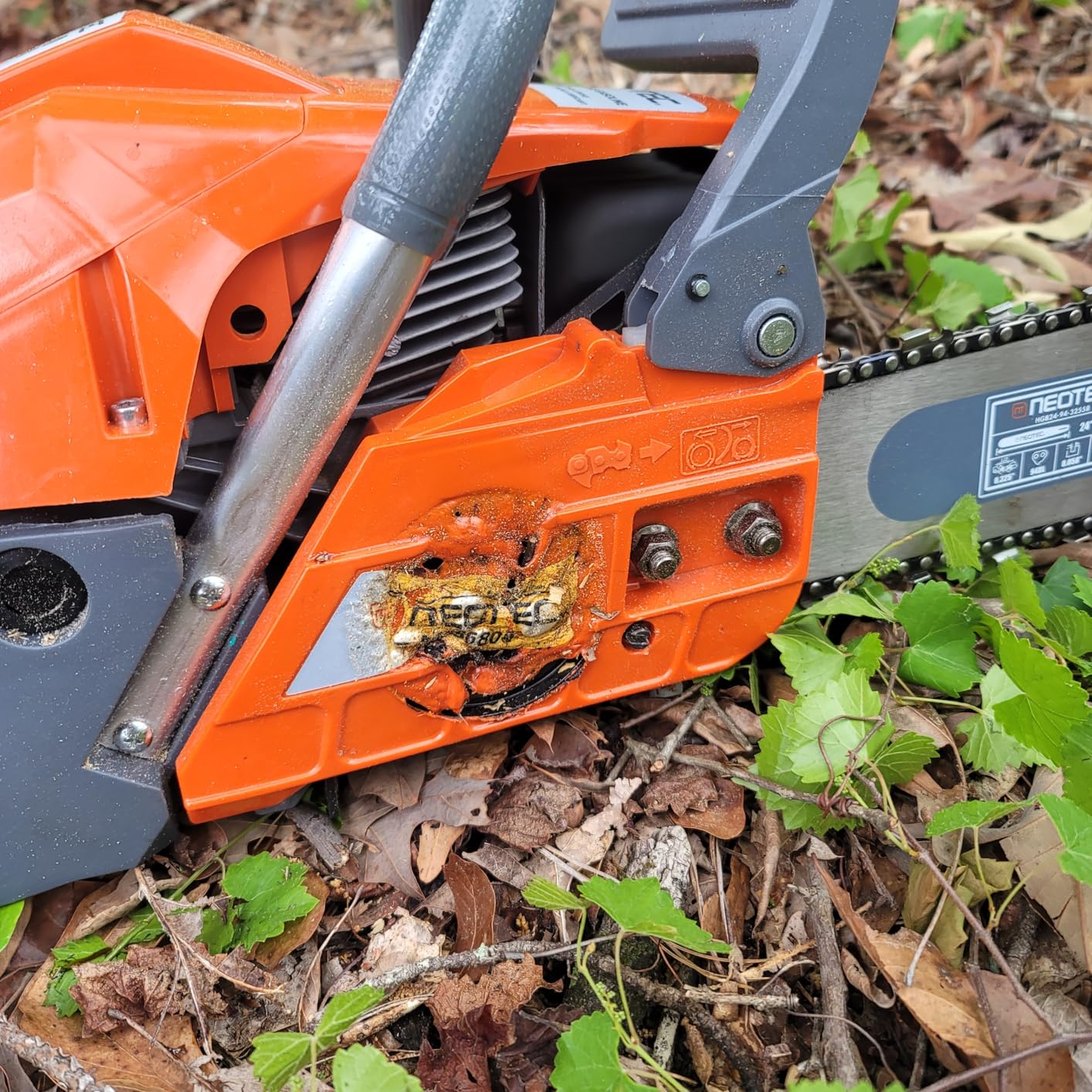 62CC Gas Powered Chainsaw 18 22 Inch Bars, 2-Cycle Ergonomic Petrol Gas Chain Saw customer photo 1