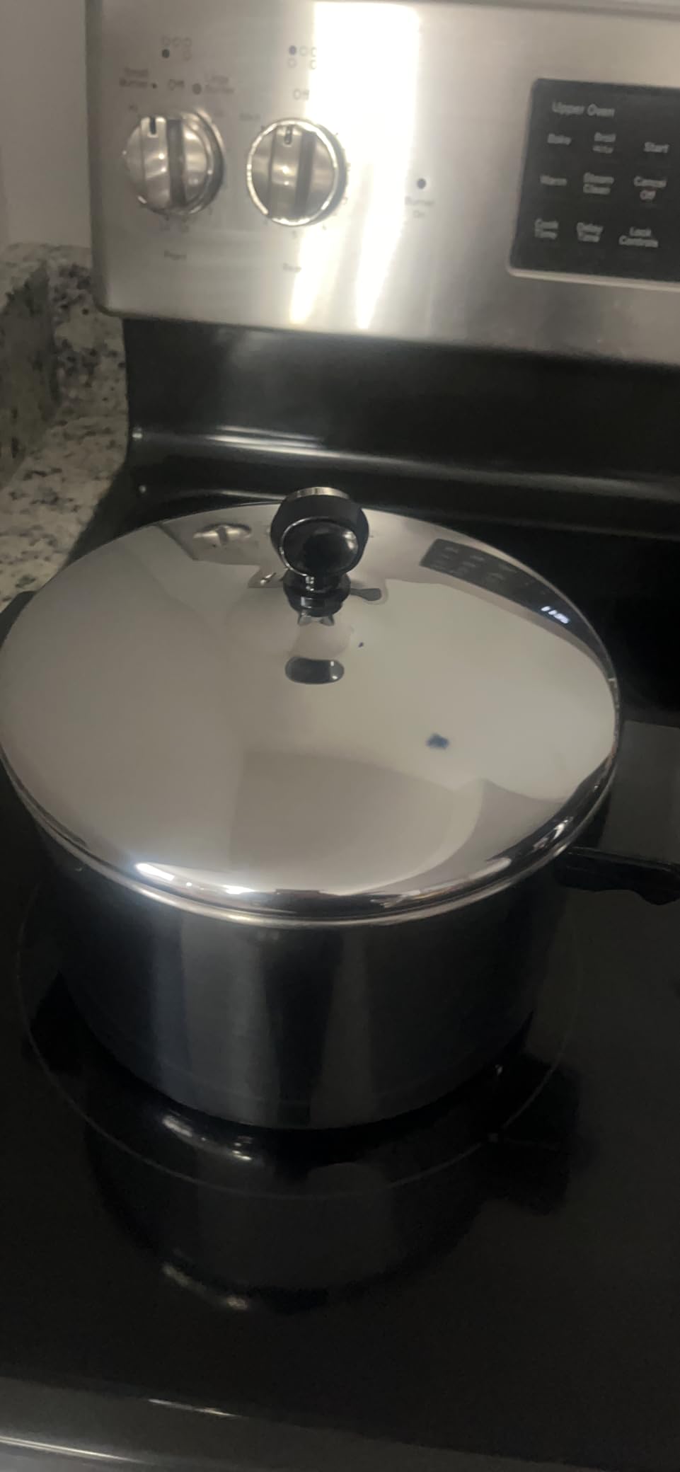 Farberware Classic Series Stainless Steel Stockpot with Lid, 6-Quart customer photo 2