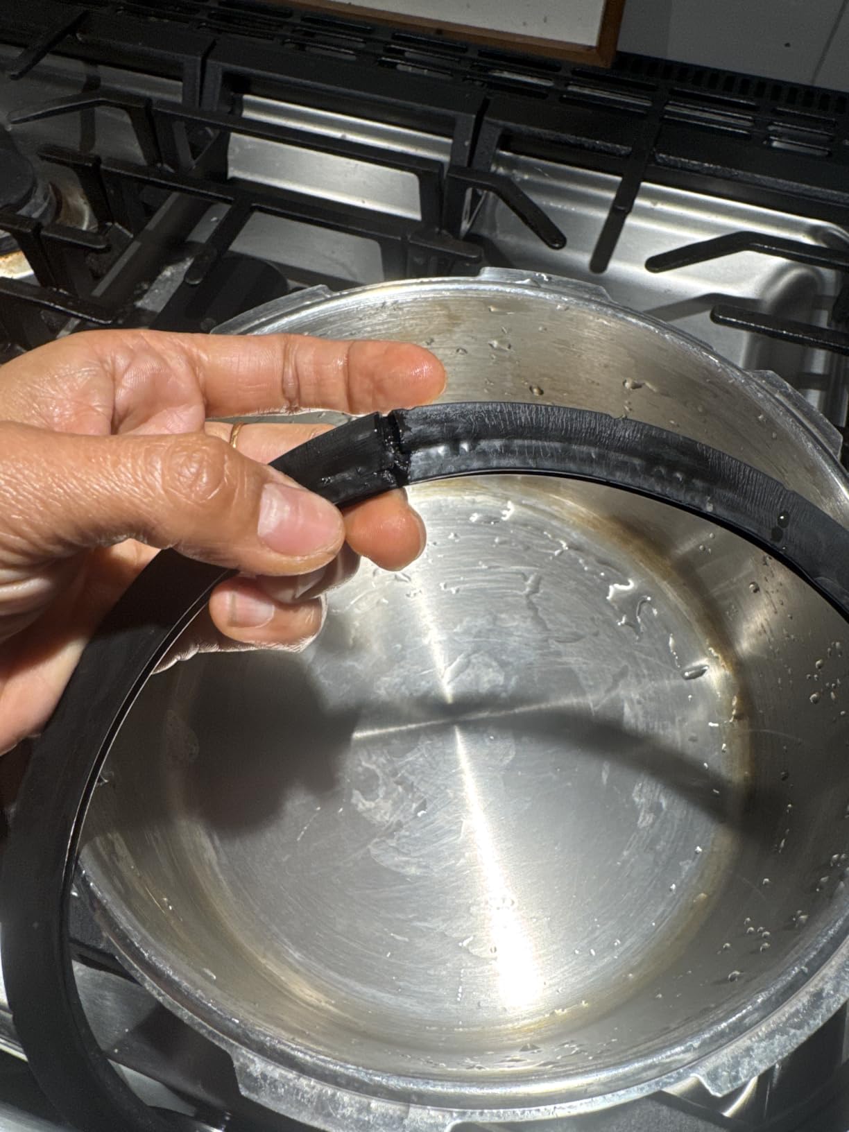 Presto 01362 6-Quart Stainless Steel Pressure Cooker customer photo 1